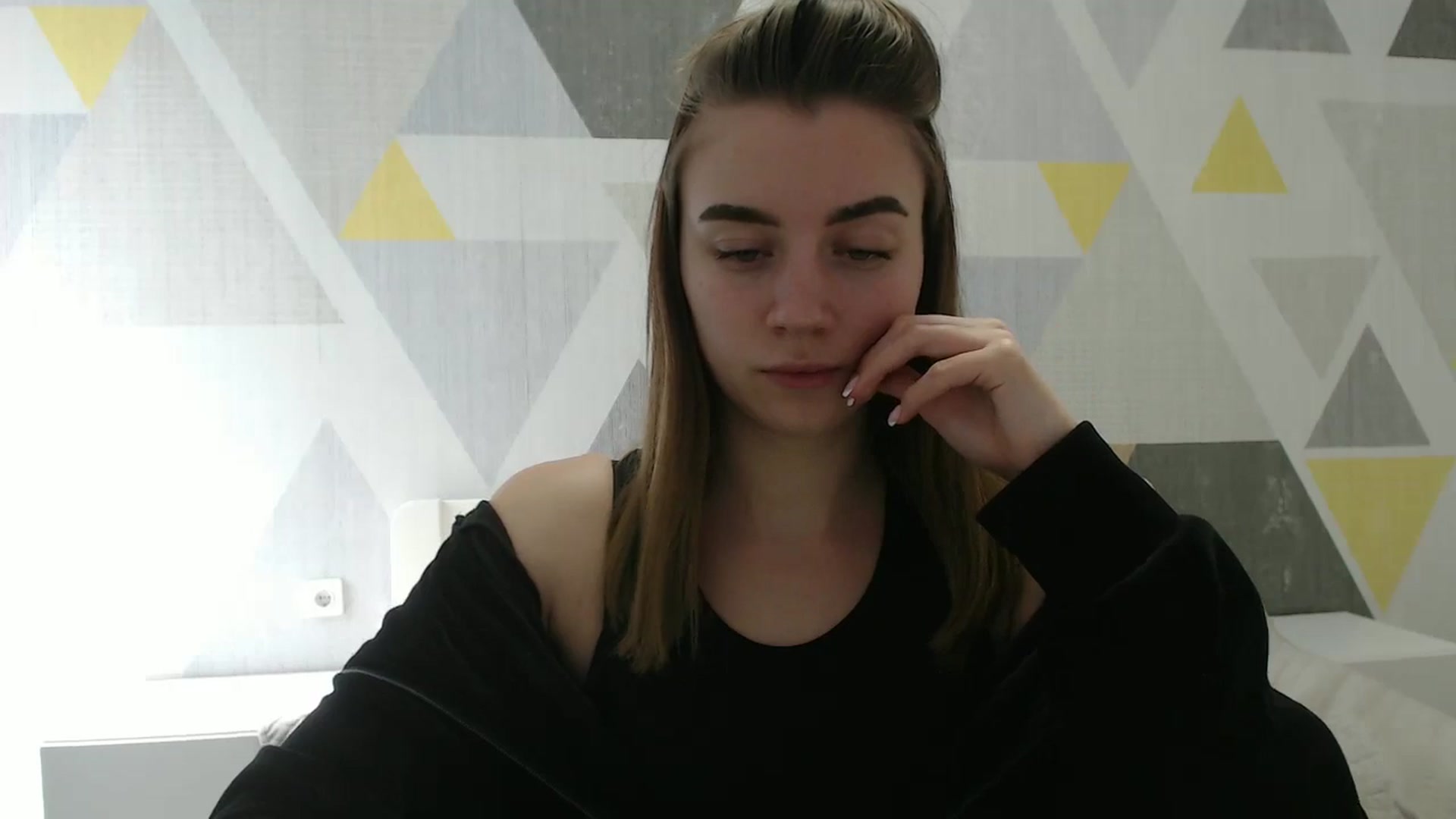 Gallery image thumbnail from Sulfate0's myfreecams stream on, 03/19/2025, 10:34 image 11 of 20