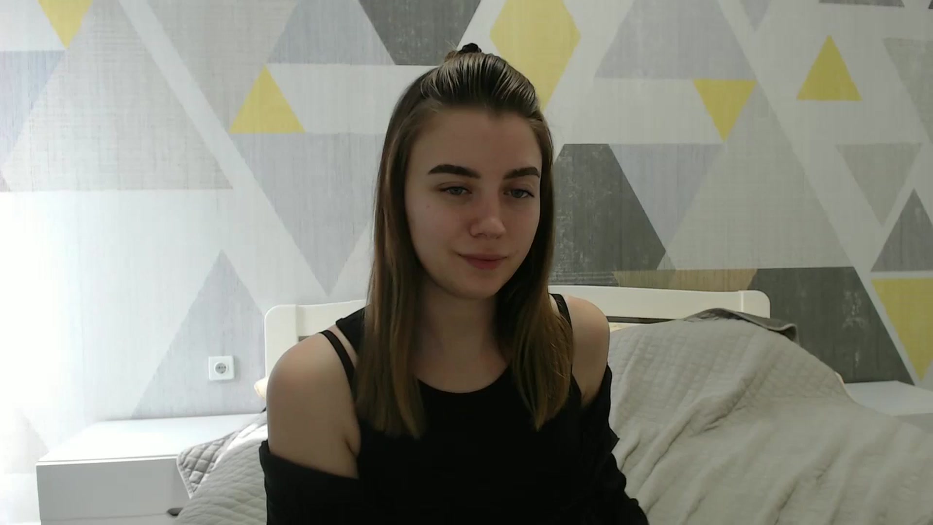 Gallery image thumbnail from Sulfate0's myfreecams stream on, 03/19/2025, 11:14 image 9 of 20