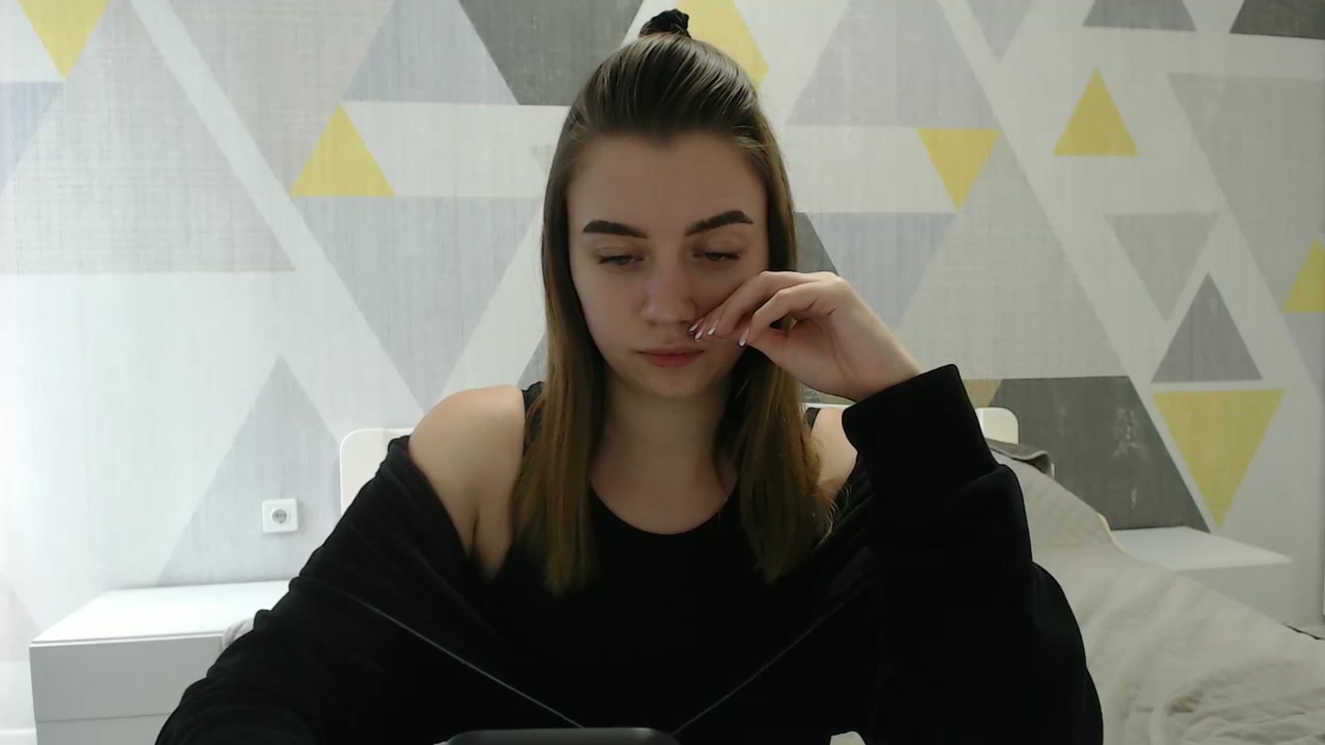 Gallery image thumbnail from Sulfate0's myfreecams stream on, 03/19/2025, 11:14 image 18 of 20
