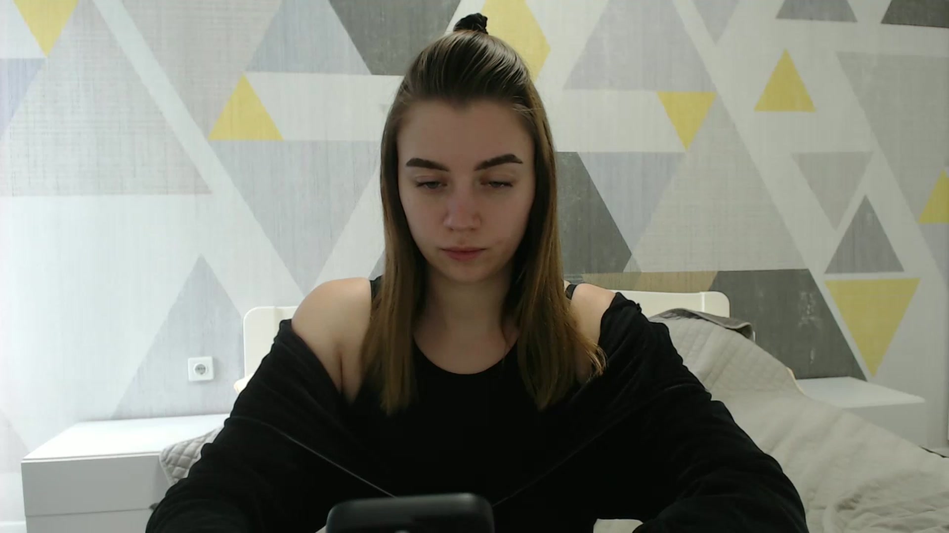 Gallery image thumbnail from Sulfate0's myfreecams stream on, 03/19/2025, 11:14 image 16 of 20