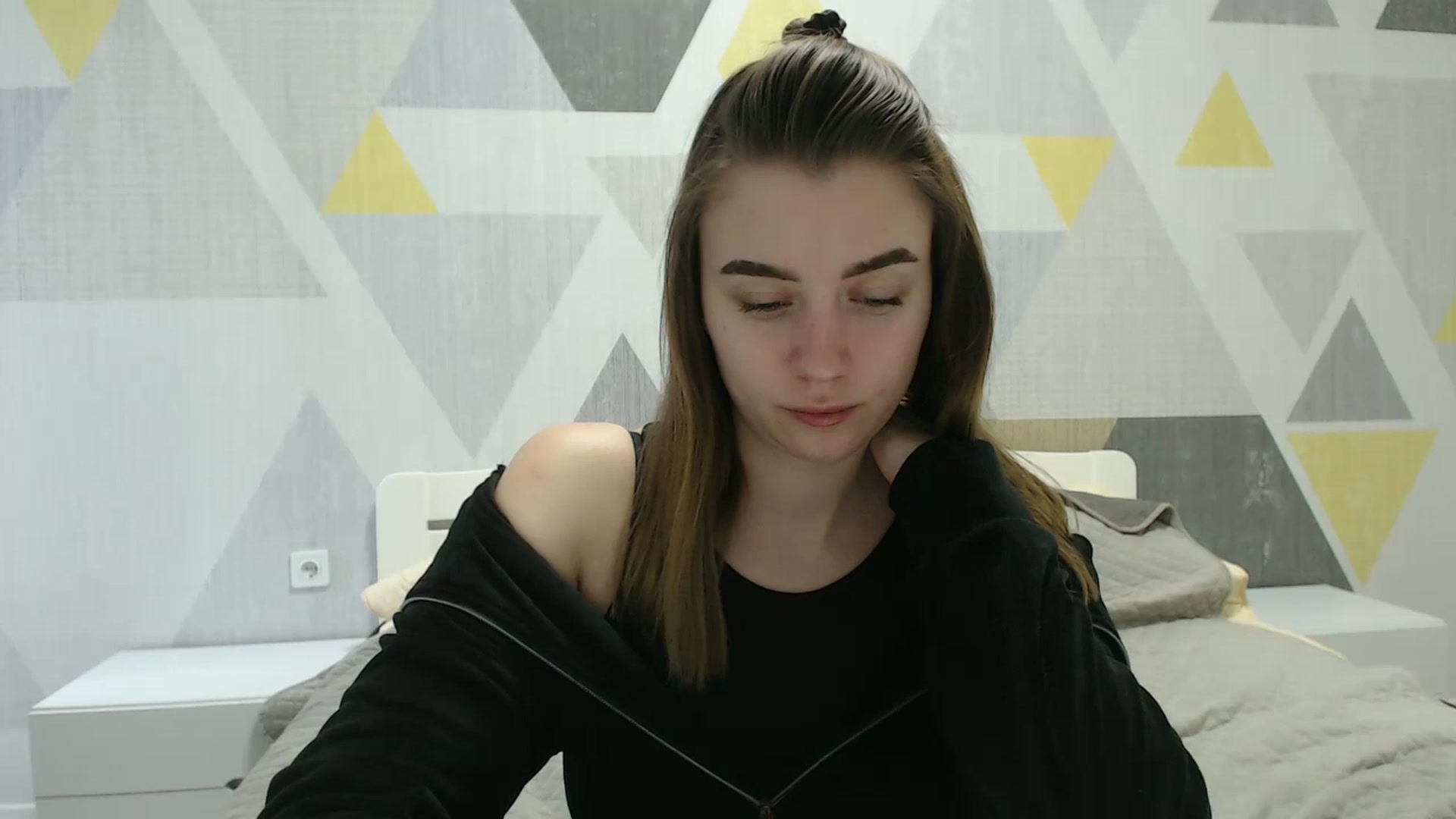 Gallery image thumbnail from Sulfate0's myfreecams stream on, 03/19/2025, 11:51 image 5 of 20