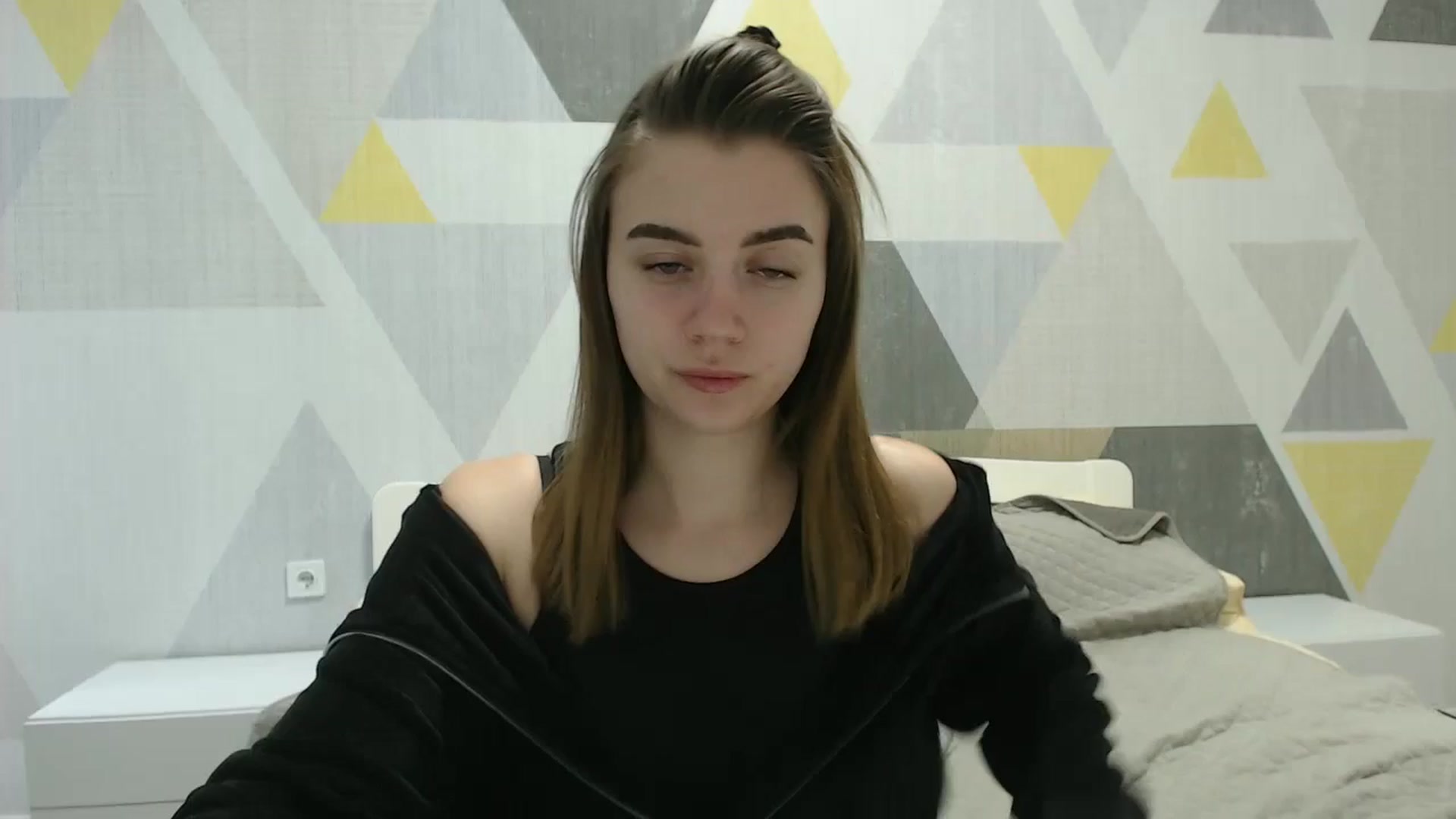 Gallery image thumbnail from Sulfate0's myfreecams stream on, 03/19/2025, 11:51 image 20 of 20