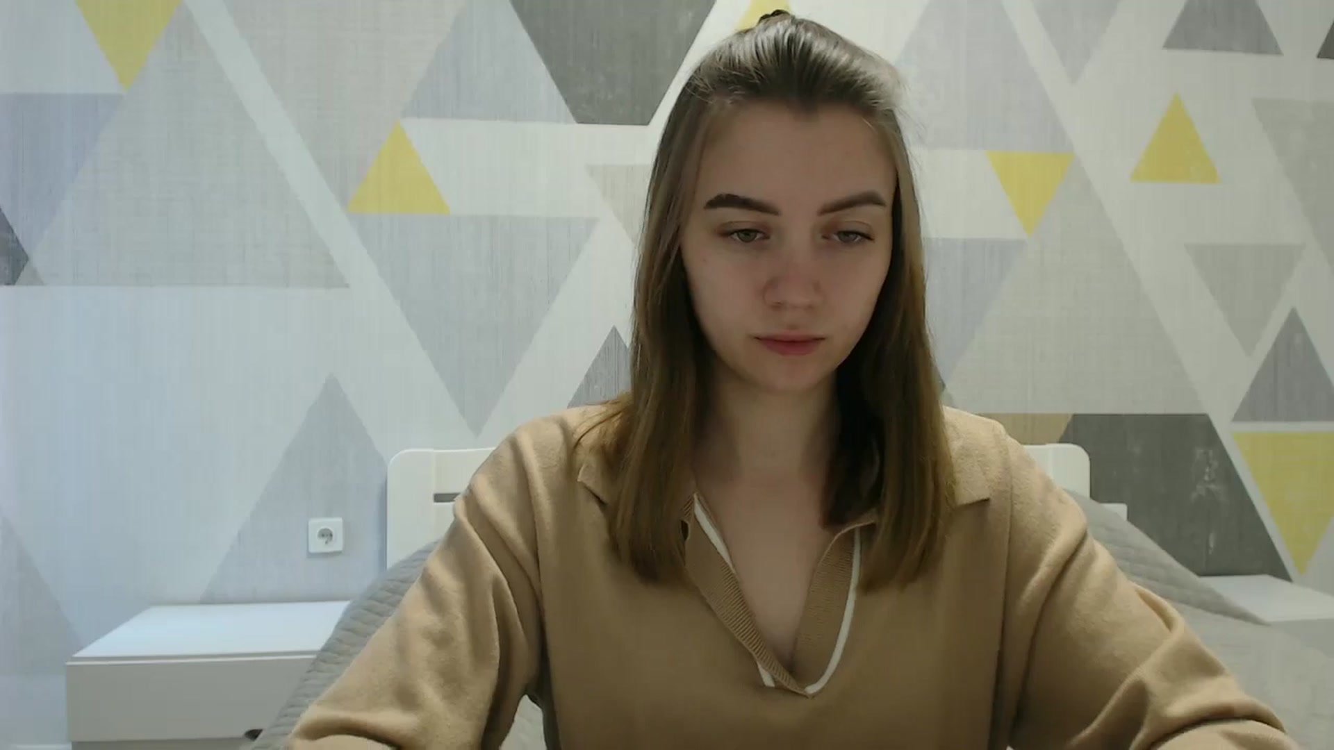 Gallery image thumbnail from Sulfate0's myfreecams stream on, 03/20/2025, 07:54 image 16 of 20