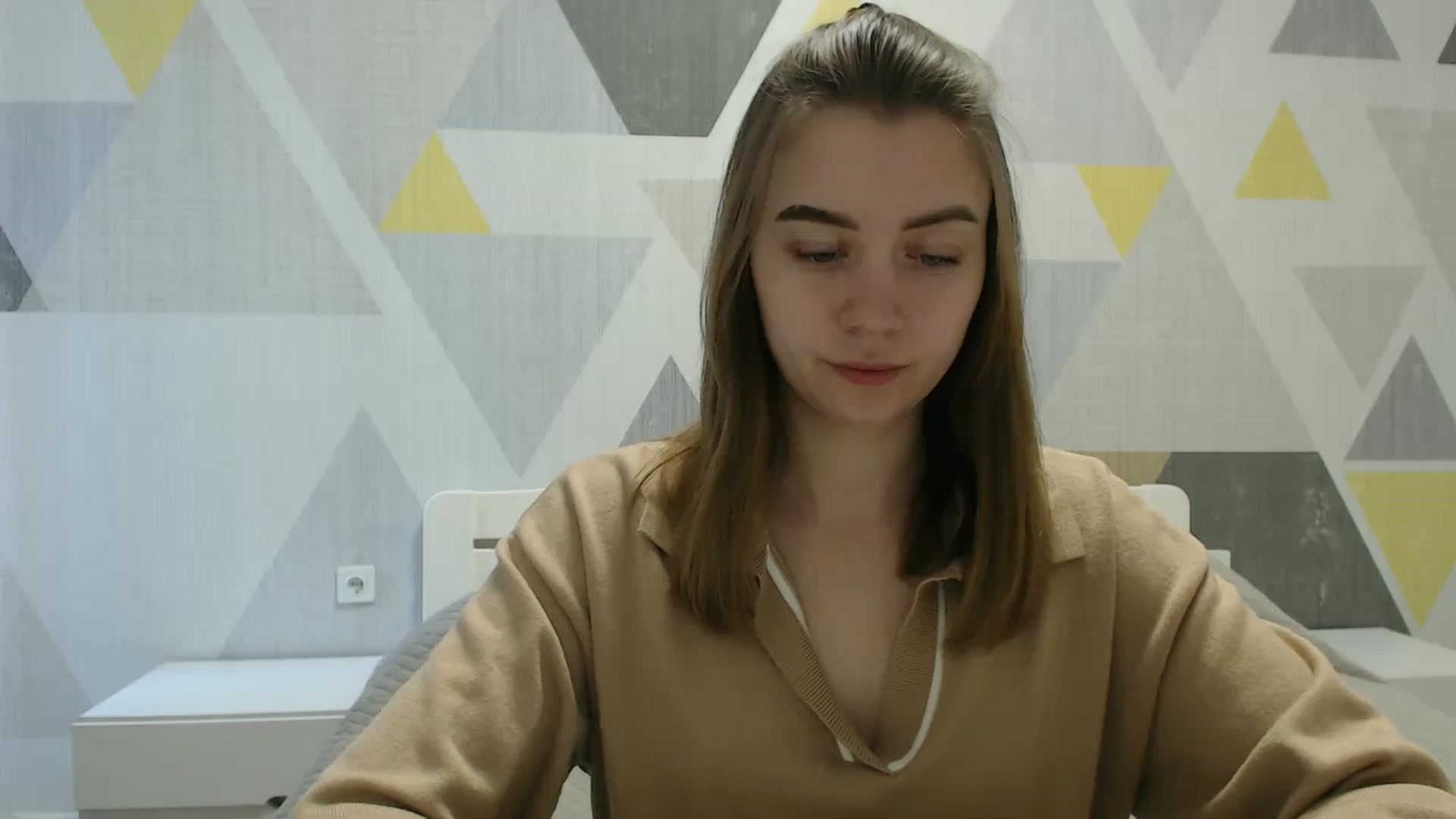 Gallery image thumbnail from Sulfate0's myfreecams stream on, 03/20/2025, 07:54 image 17 of 20
