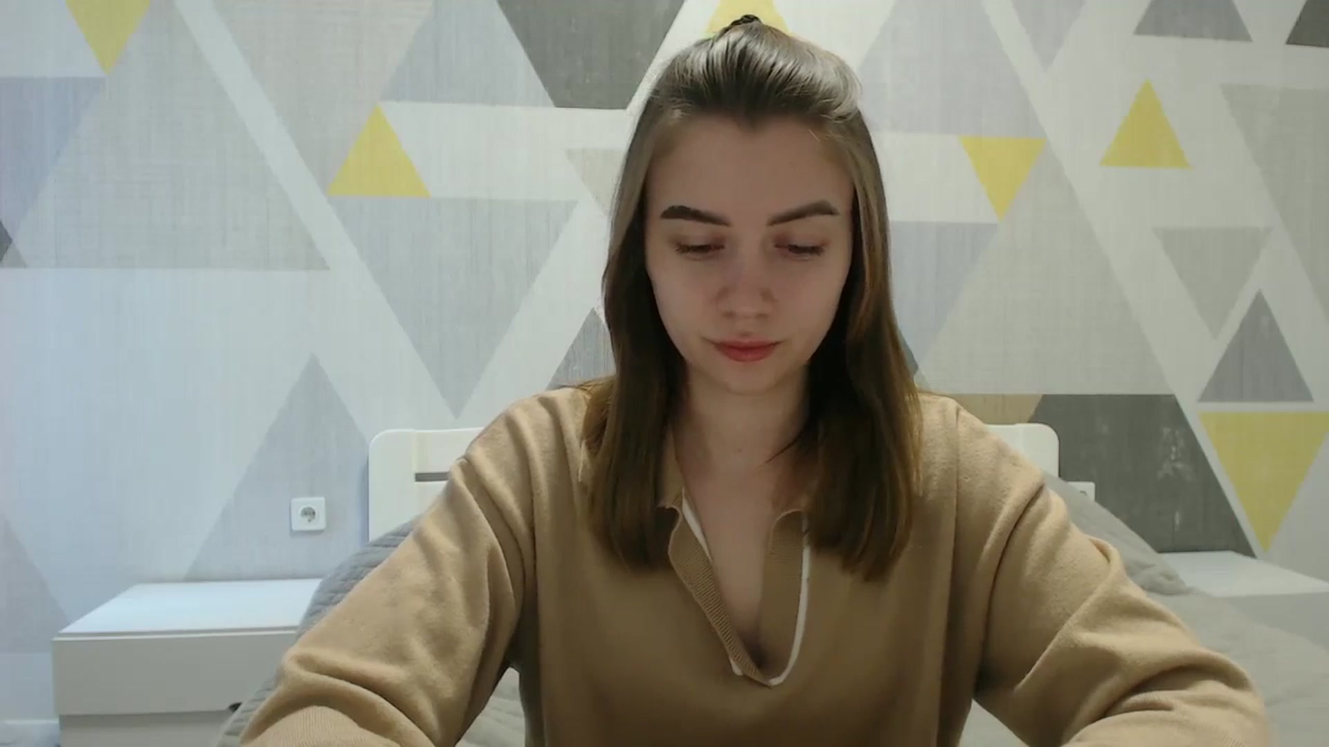 Gallery image thumbnail from Sulfate0's myfreecams stream on, 03/20/2025, 08:28 image 8 of 20