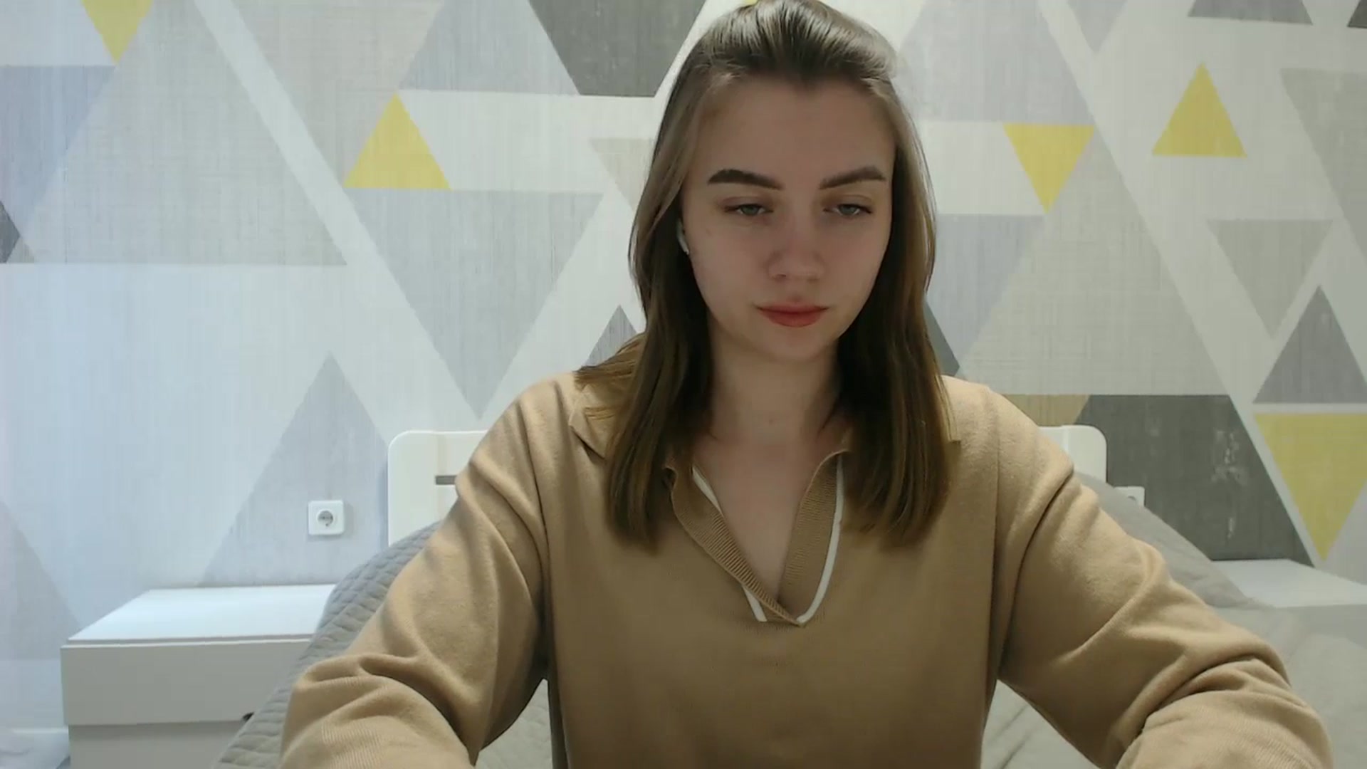 Gallery image thumbnail from Sulfate0's myfreecams stream on, 03/20/2025, 08:54 image 16 of 20
