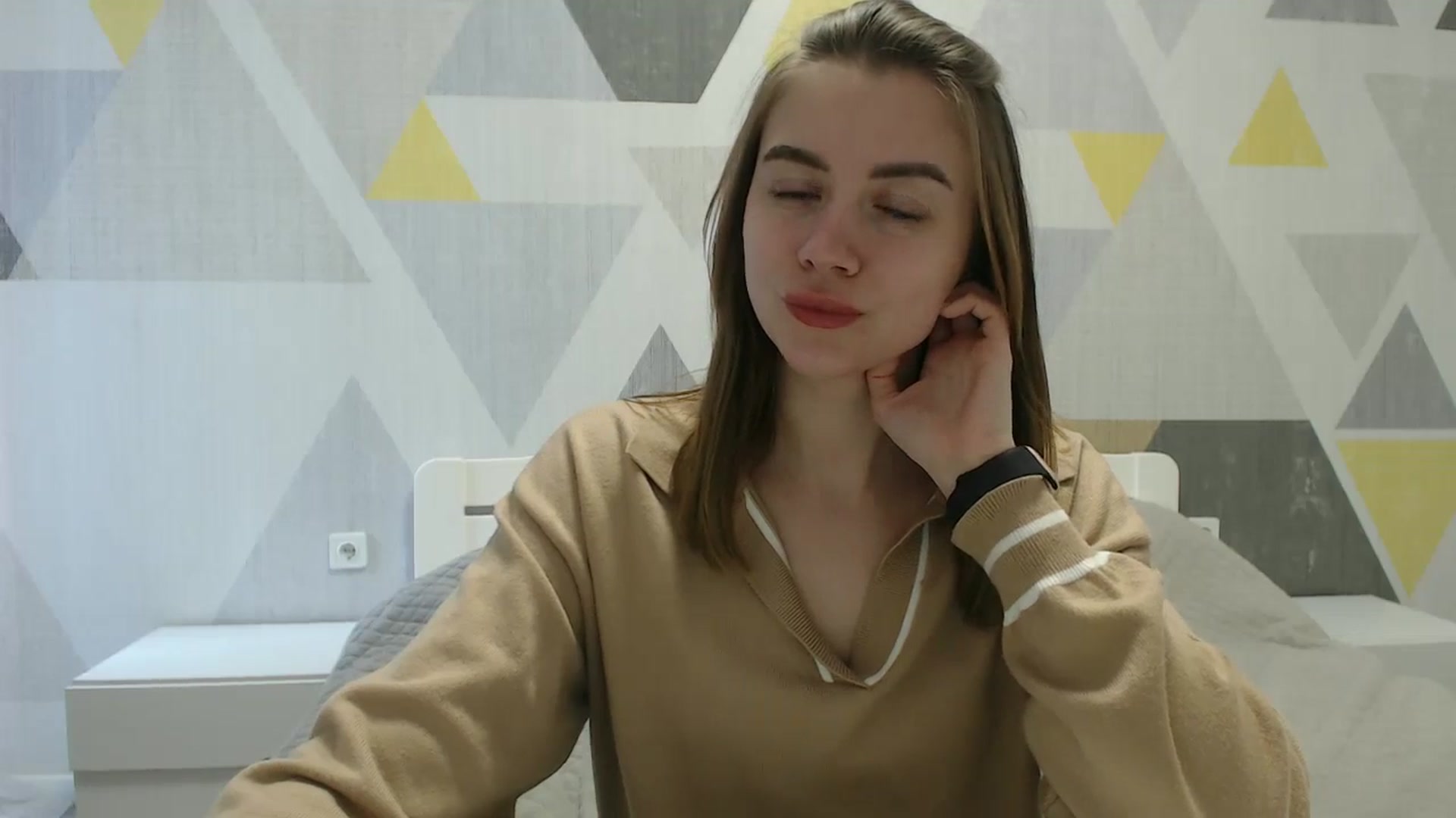 Gallery image thumbnail from Sulfate0's myfreecams stream on, 03/20/2025, 09:10 image 13 of 20