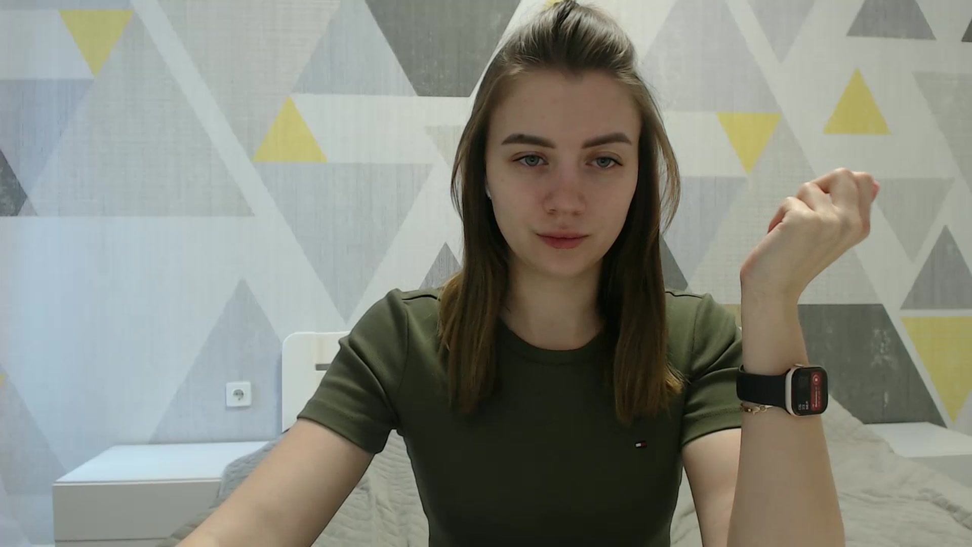 Gallery image thumbnail from Sulfate0's myfreecams stream on, 03/22/2025, 07:53 image 6 of 20