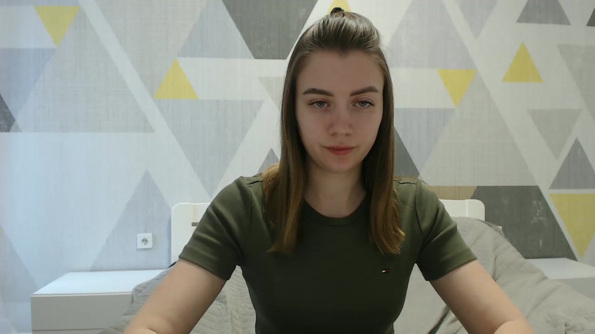 Gallery image thumbnail from Sulfate0's myfreecams stream on, 03/22/2025, 08:27 image 17 of 20