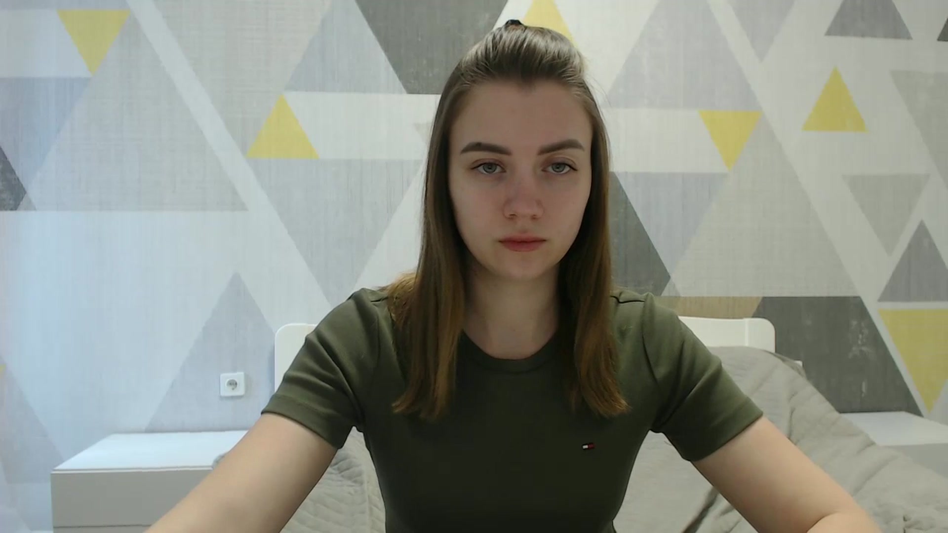 Gallery image thumbnail from Sulfate0's myfreecams stream on, 03/22/2025, 08:27 image 11 of 20