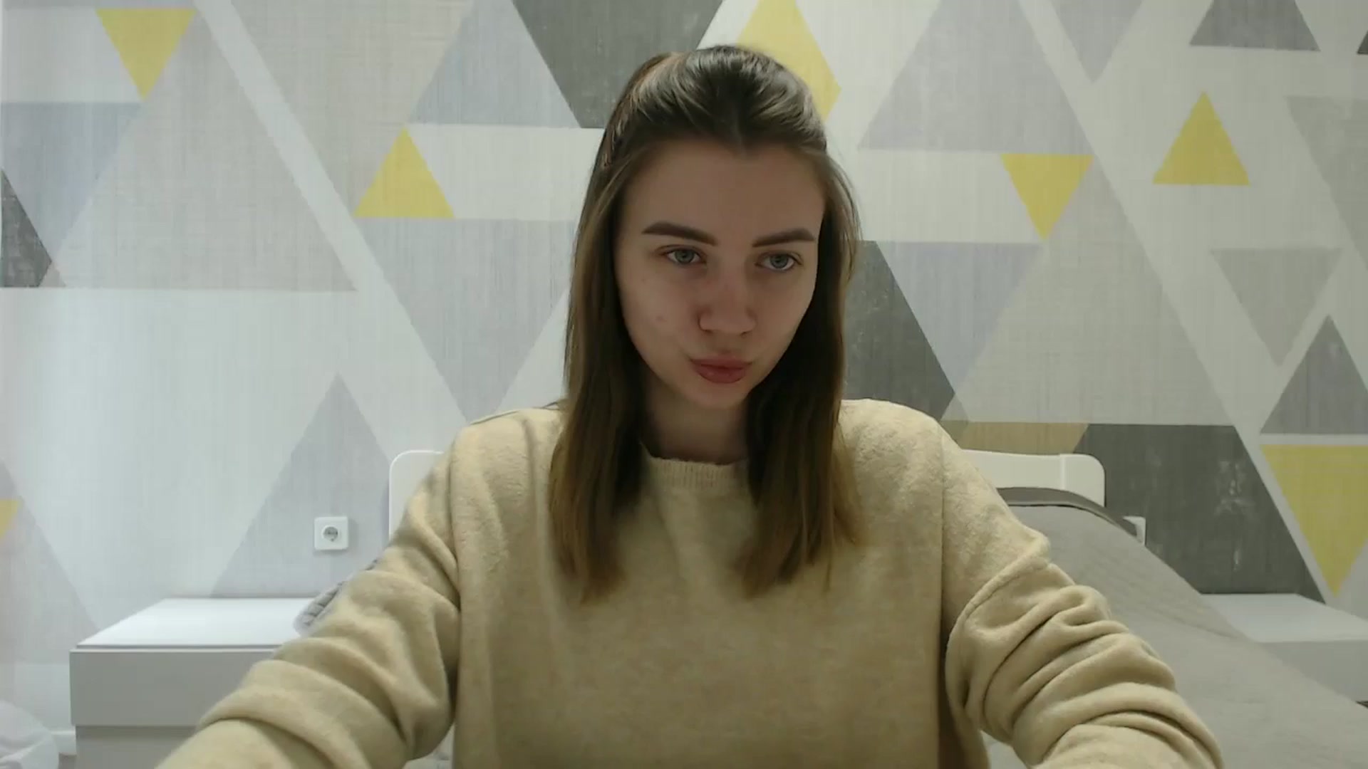 Gallery image thumbnail from Sulfate0's myfreecams stream on, 03/24/2025, 07:50 image 12 of 20