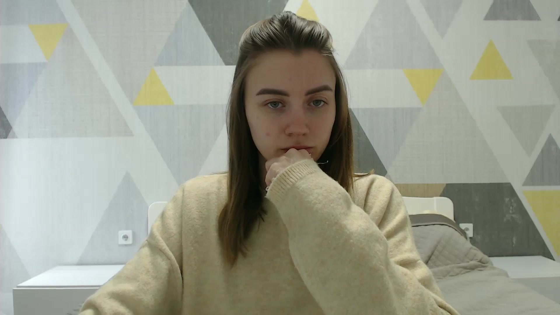 Gallery image thumbnail from Sulfate0's myfreecams stream on, 03/24/2025, 11:50 image 18 of 20