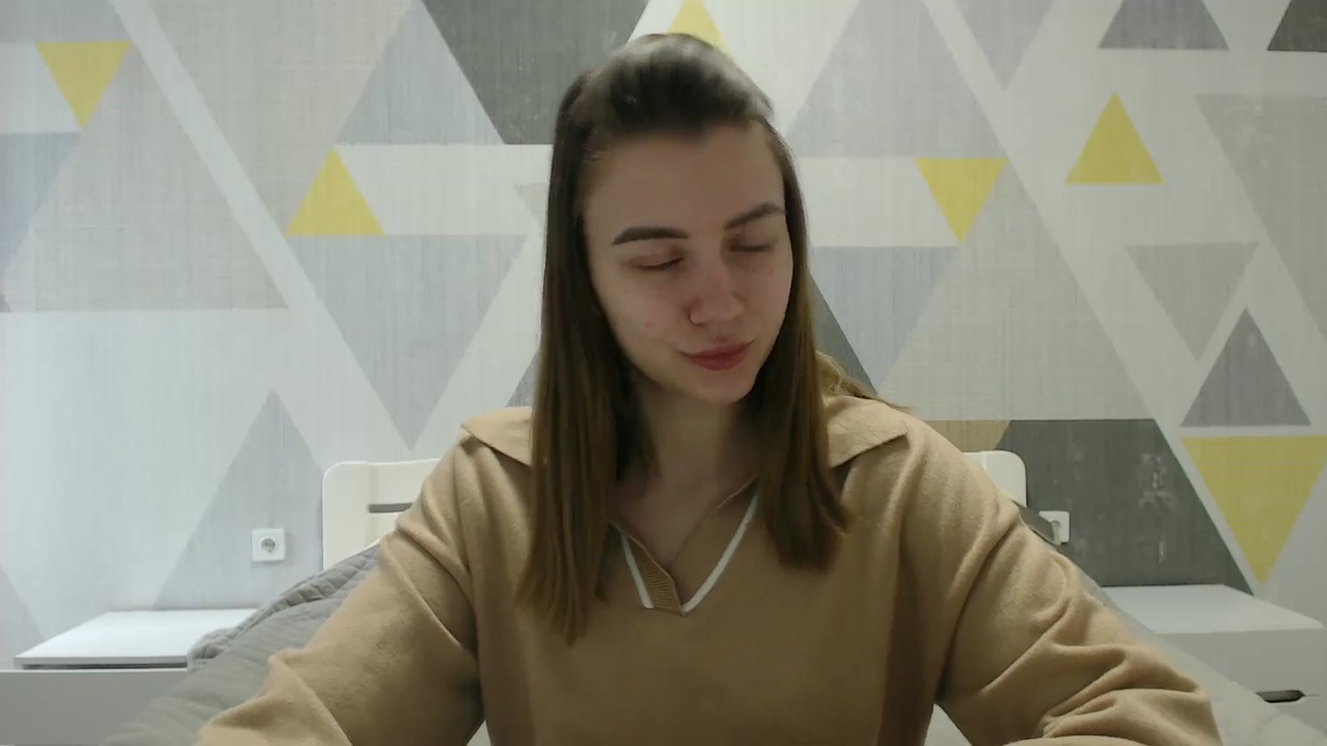 Gallery image thumbnail from Sulfate0's myfreecams stream on, 03/25/2025, 07:49 image 9 of 20