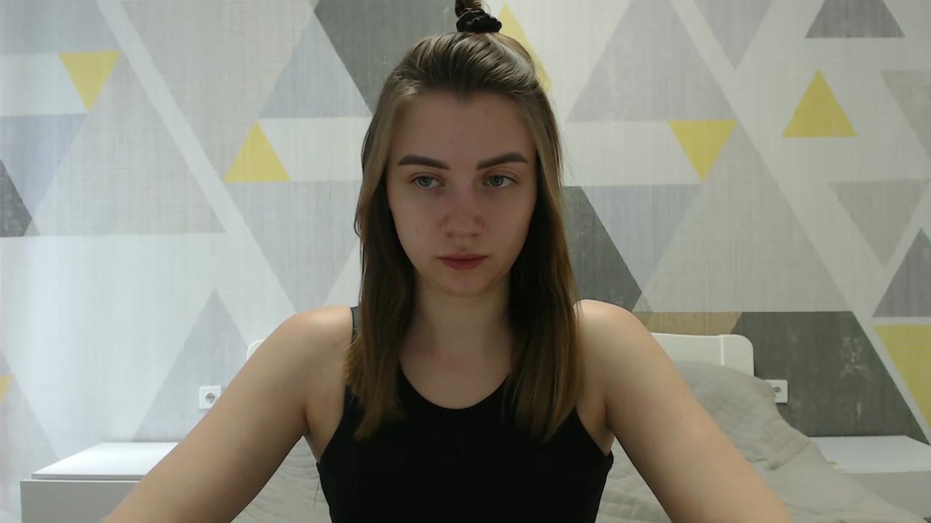 Gallery image thumbnail from Sulfate0's myfreecams stream on, 03/26/2025, 08:33 image 2 of 20