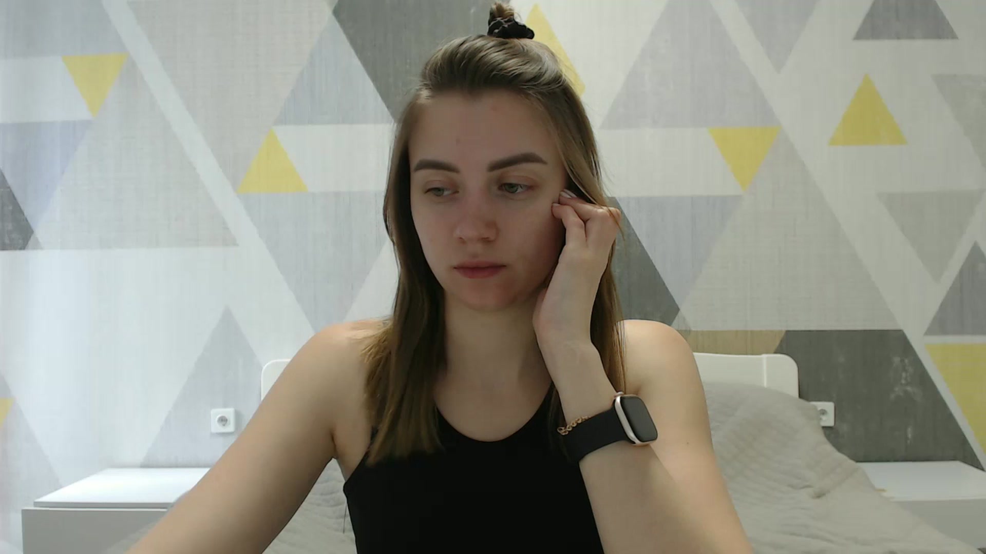 Gallery image thumbnail from Sulfate0's myfreecams stream on, 03/26/2025, 08:33 image 7 of 20
