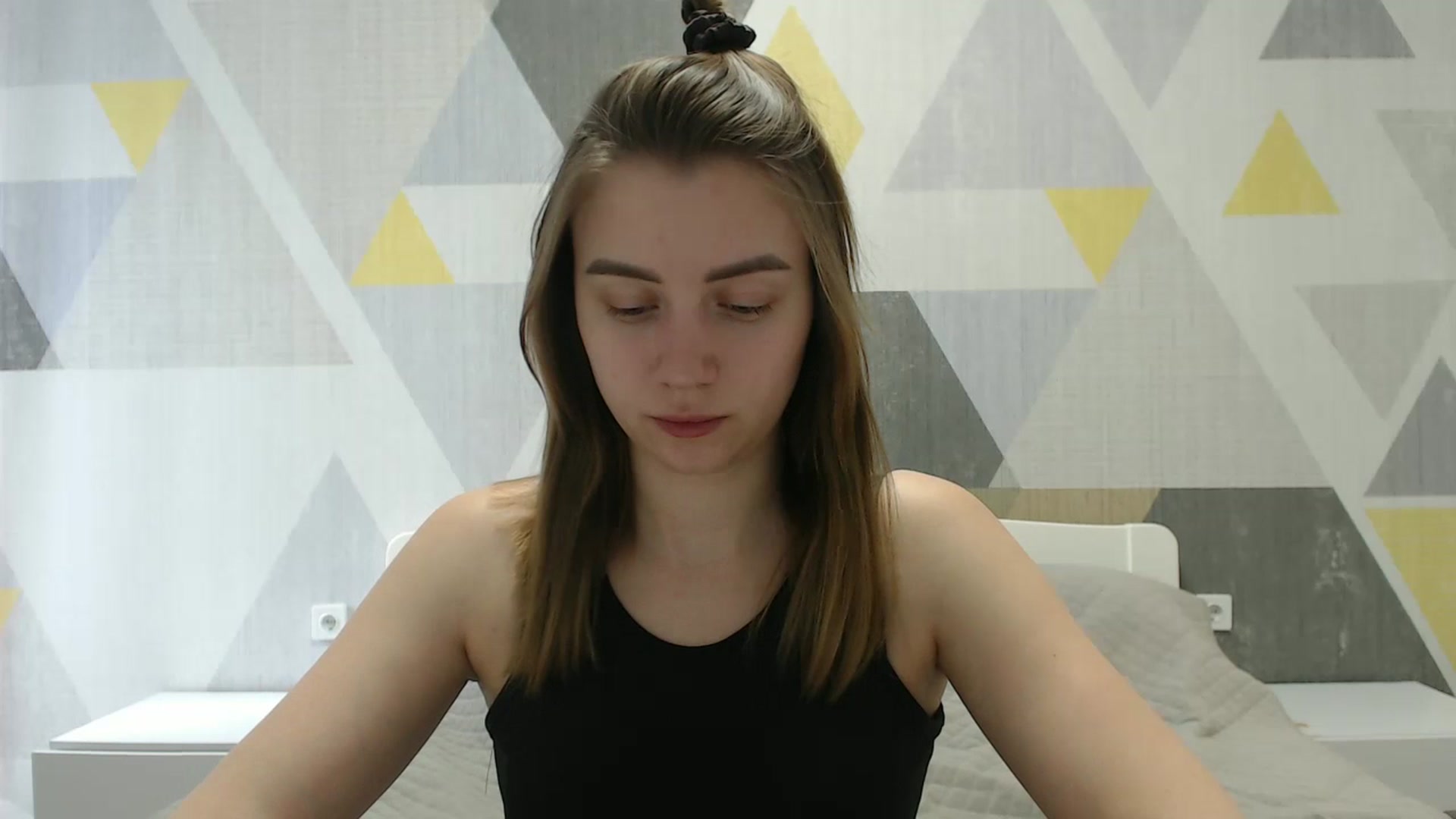 Gallery image thumbnail from Sulfate0's myfreecams stream on, 03/26/2025, 08:33 image 4 of 20