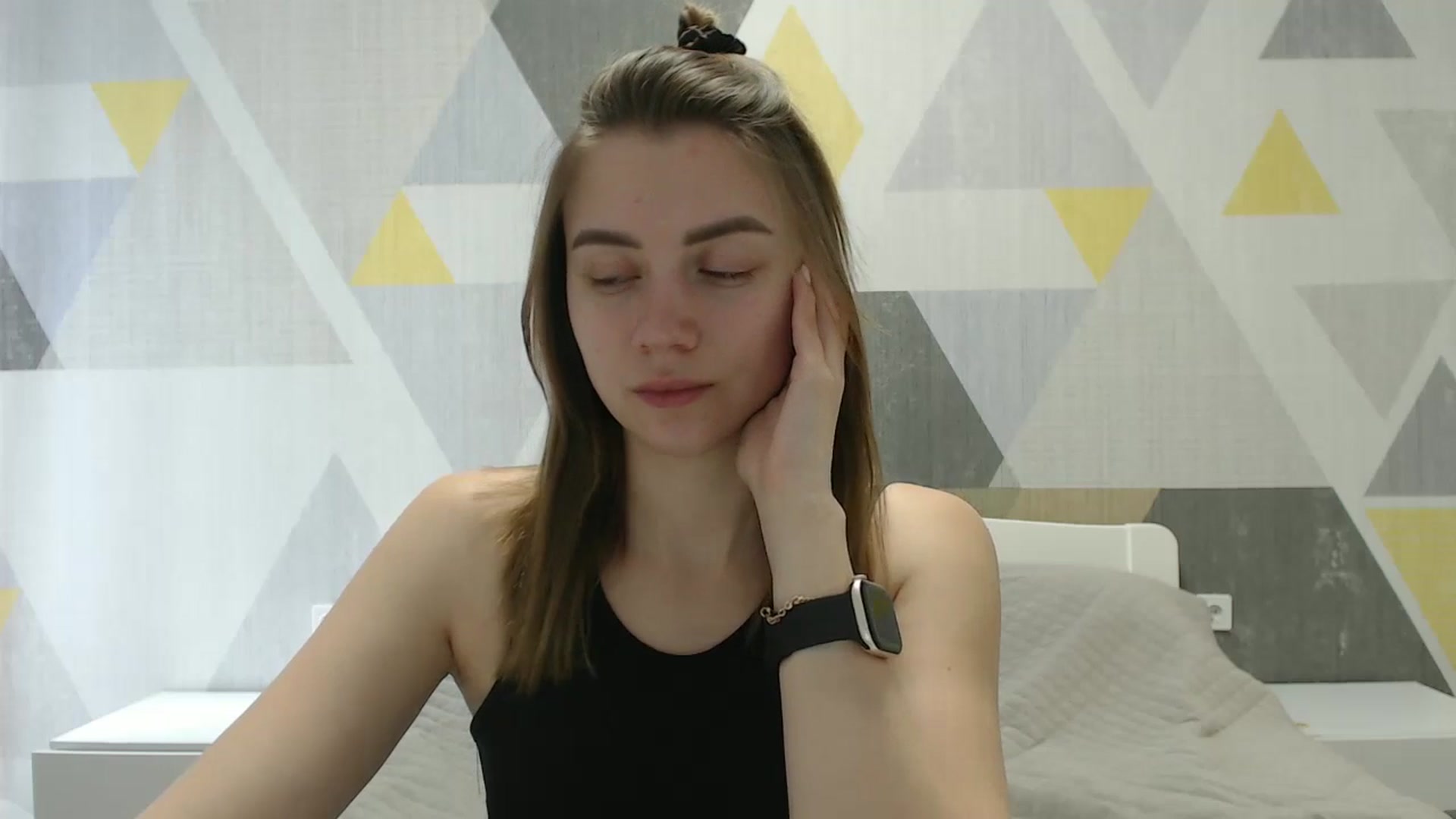 Gallery image thumbnail from Sulfate0's myfreecams stream on, 03/26/2025, 08:33 image 6 of 20