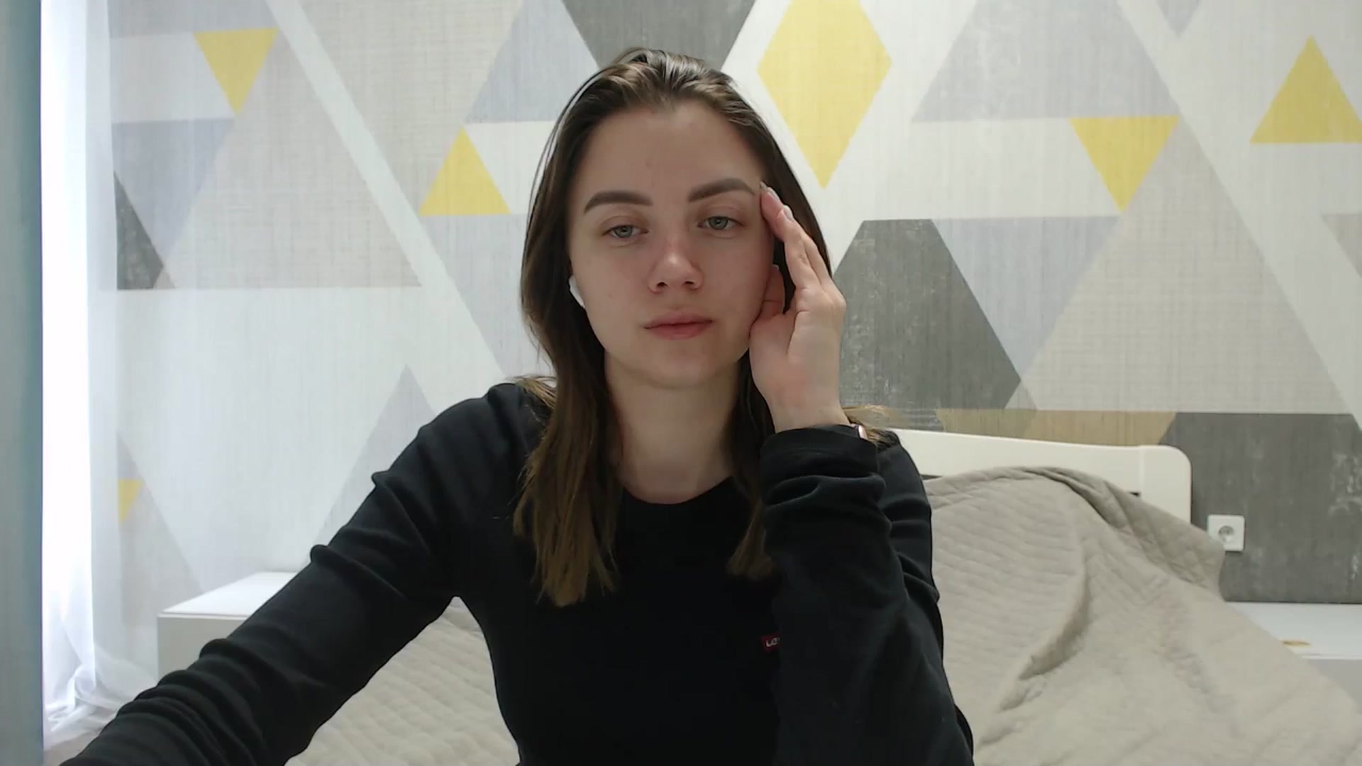Gallery image thumbnail from Sulfate0's myfreecams stream on, 03/27/2025, 08:55 image 17 of 20