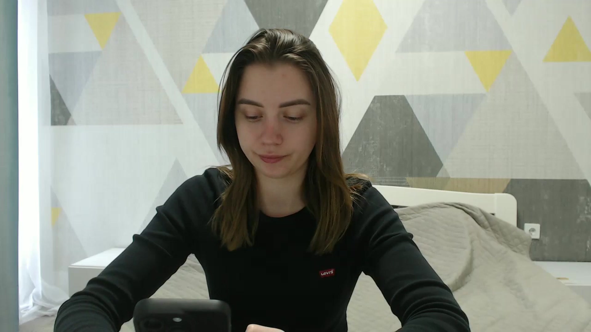 Gallery image thumbnail from Sulfate0's myfreecams stream on, 03/27/2025, 08:55 image 18 of 20