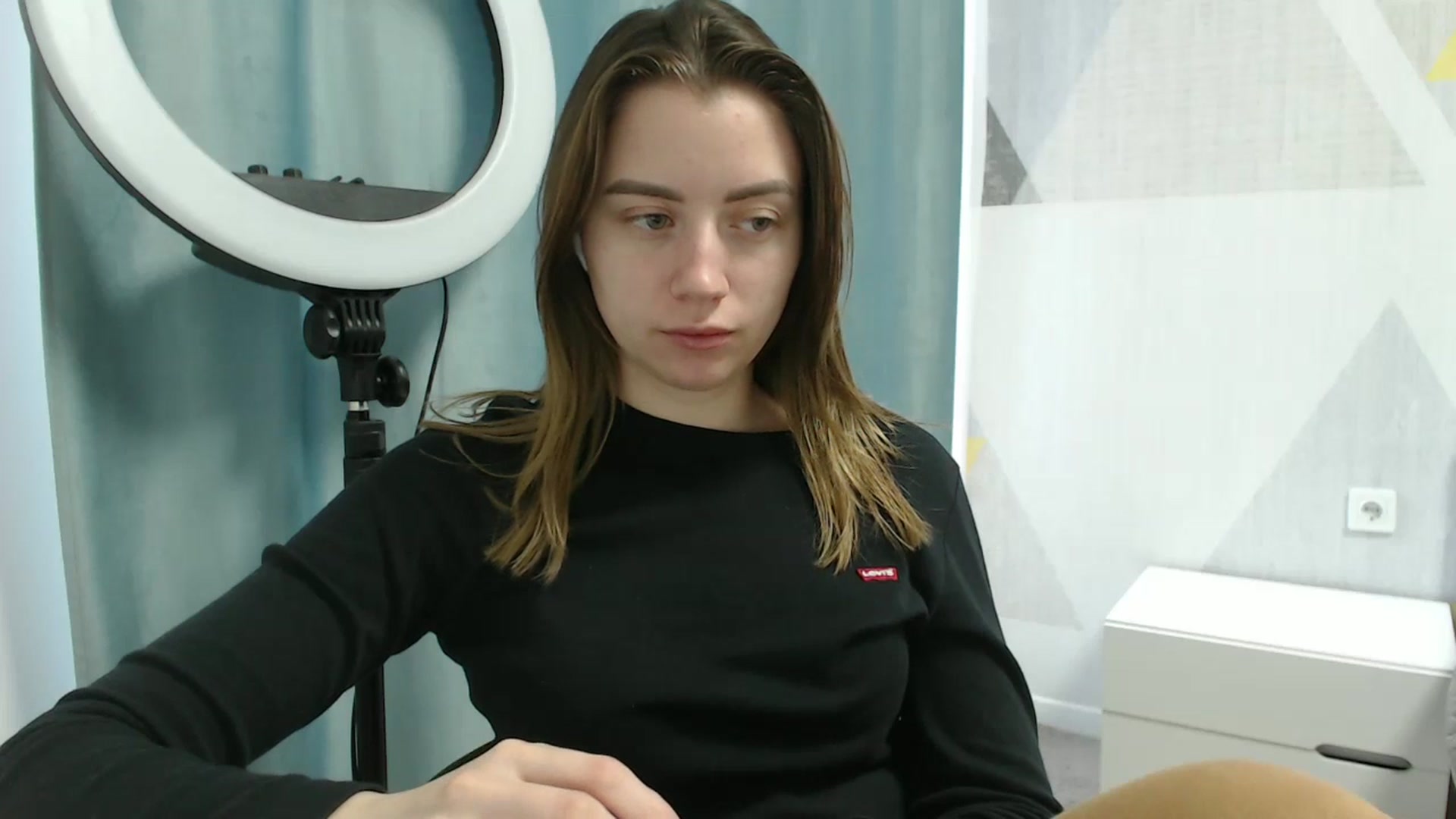 Gallery image thumbnail from Sulfate0's myfreecams stream on, 03/27/2025, 09:42 image 18 of 20