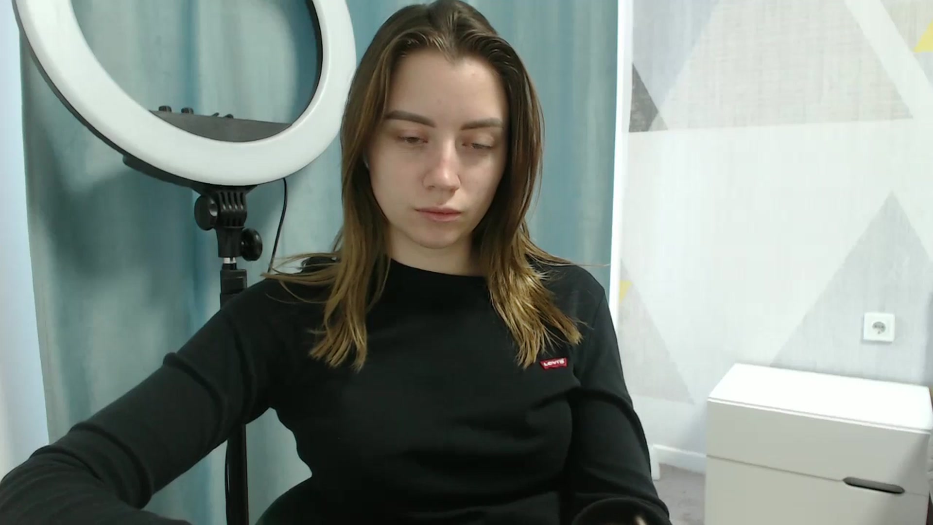 Gallery image thumbnail from Sulfate0's myfreecams stream on, 03/27/2025, 09:42 image 19 of 20