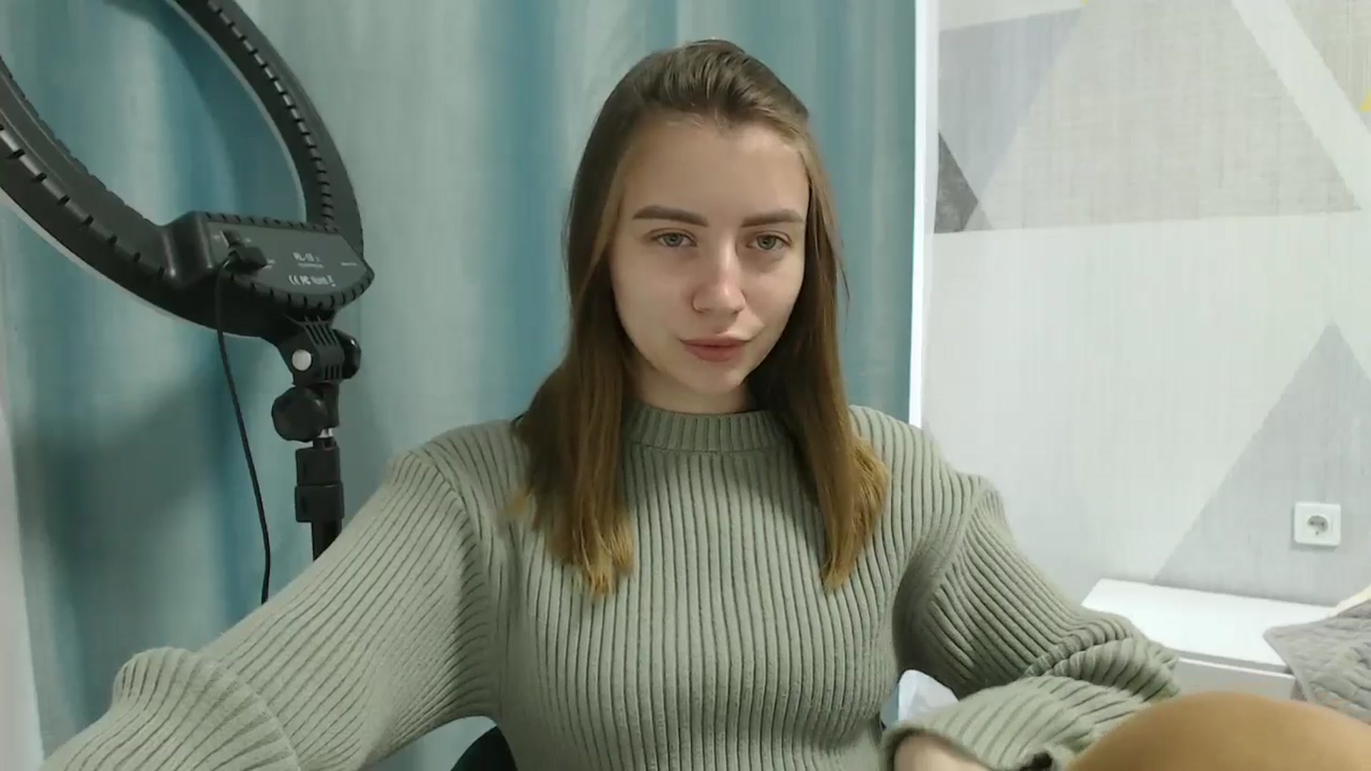 Gallery image thumbnail from Sulfate0's myfreecams stream on, 03/30/2025, 08:26 image 8 of 20