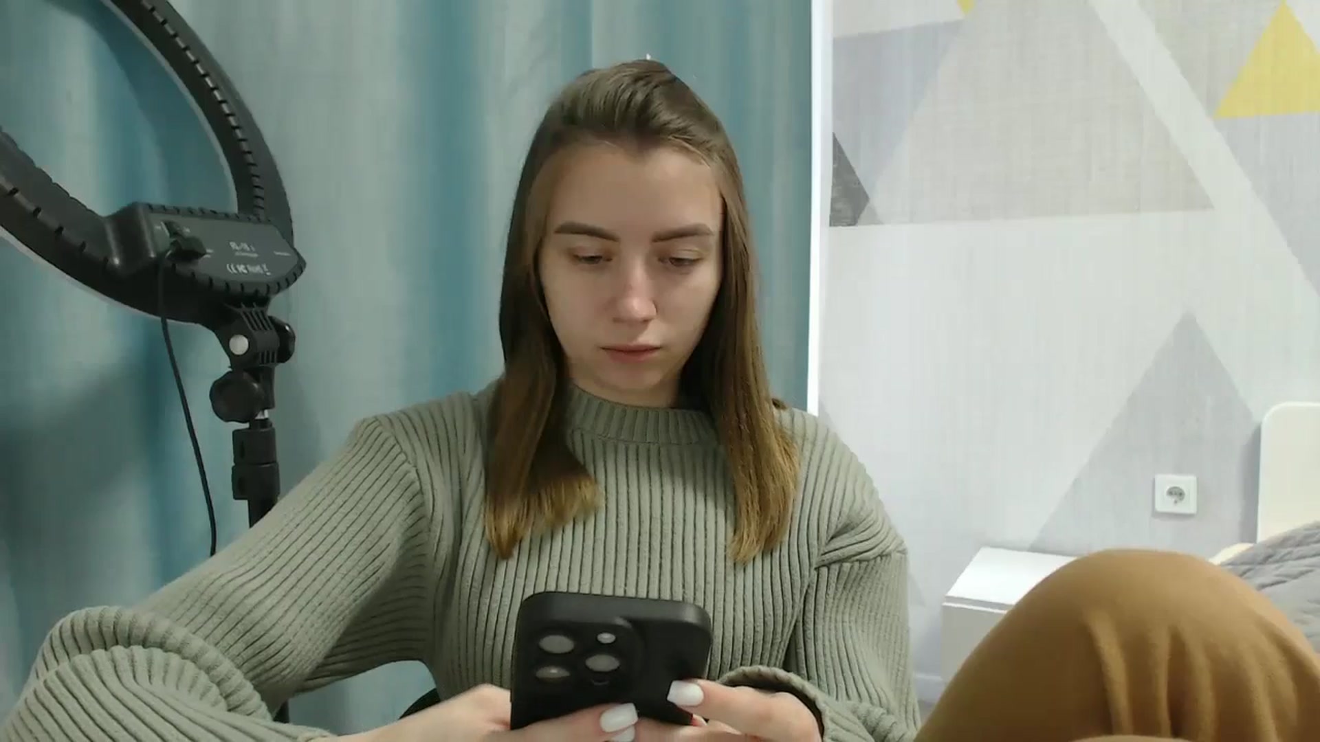 Gallery image thumbnail from Sulfate0's myfreecams stream on, 03/30/2025, 08:26 image 3 of 20