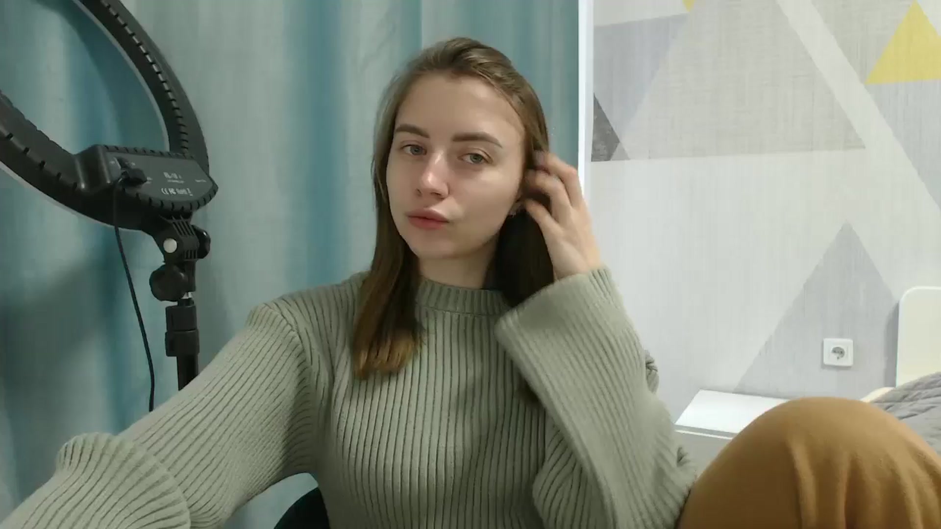 Gallery image thumbnail from Sulfate0's myfreecams stream on, 03/30/2025, 08:26 image 1 of 20