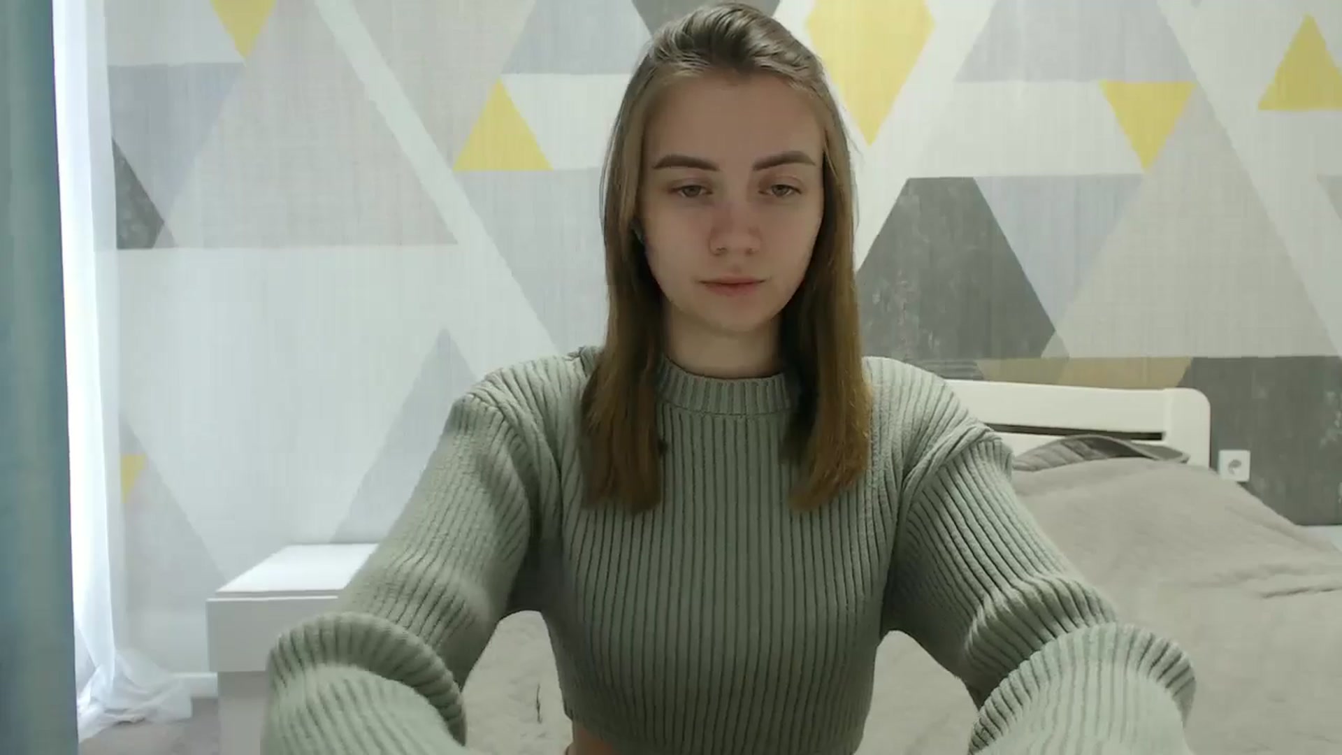 Gallery image thumbnail from Sulfate0's myfreecams stream on, 03/30/2025, 08:57 image 6 of 20