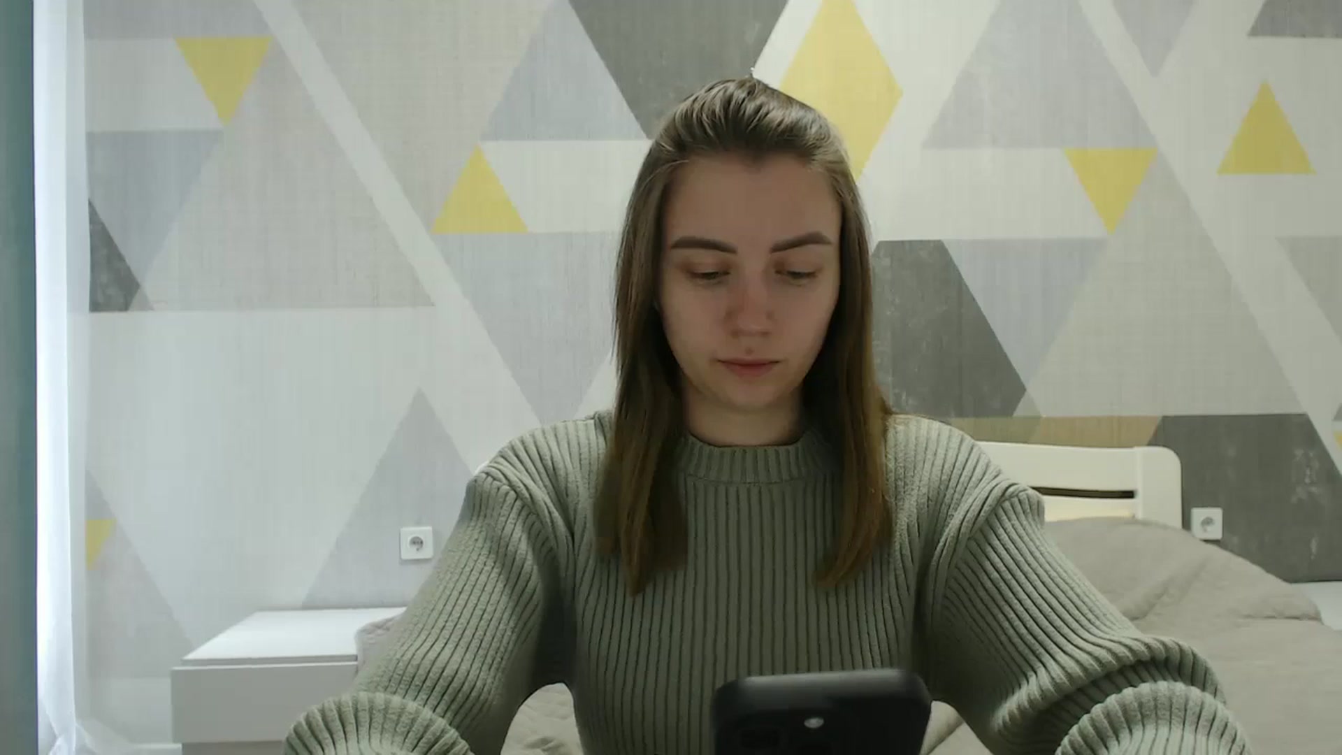 Gallery image thumbnail from Sulfate0's myfreecams stream on, 03/30/2025, 10:52 image 11 of 20