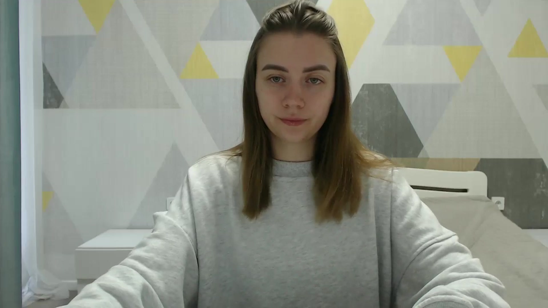 Gallery image thumbnail from Sulfate0's myfreecams stream on, 03/31/2025, 07:41 image 10 of 20