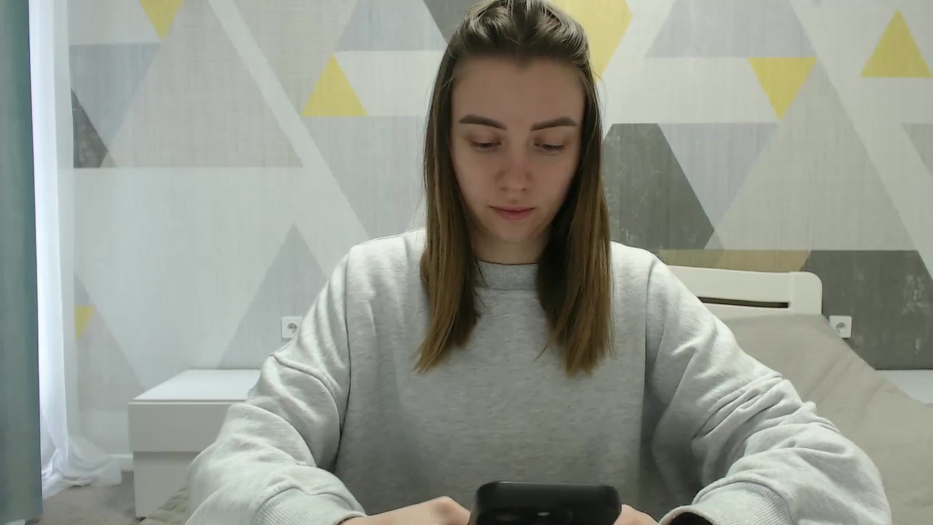 Gallery image thumbnail from Sulfate0's myfreecams stream on, 03/31/2025, 10:13 image 14 of 20