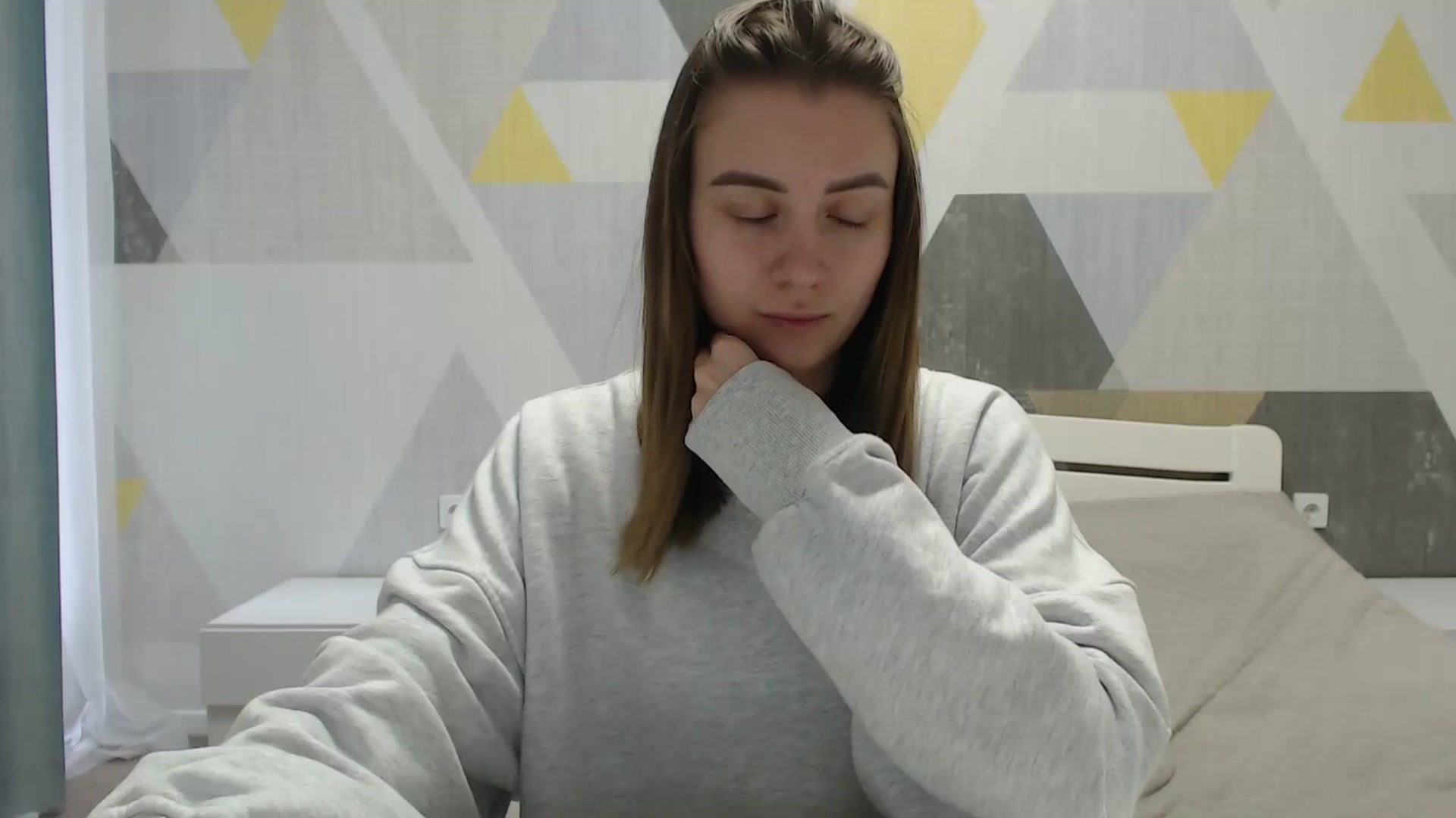 Gallery image thumbnail from Sulfate0's myfreecams stream on, 03/31/2025, 10:13 image 10 of 20