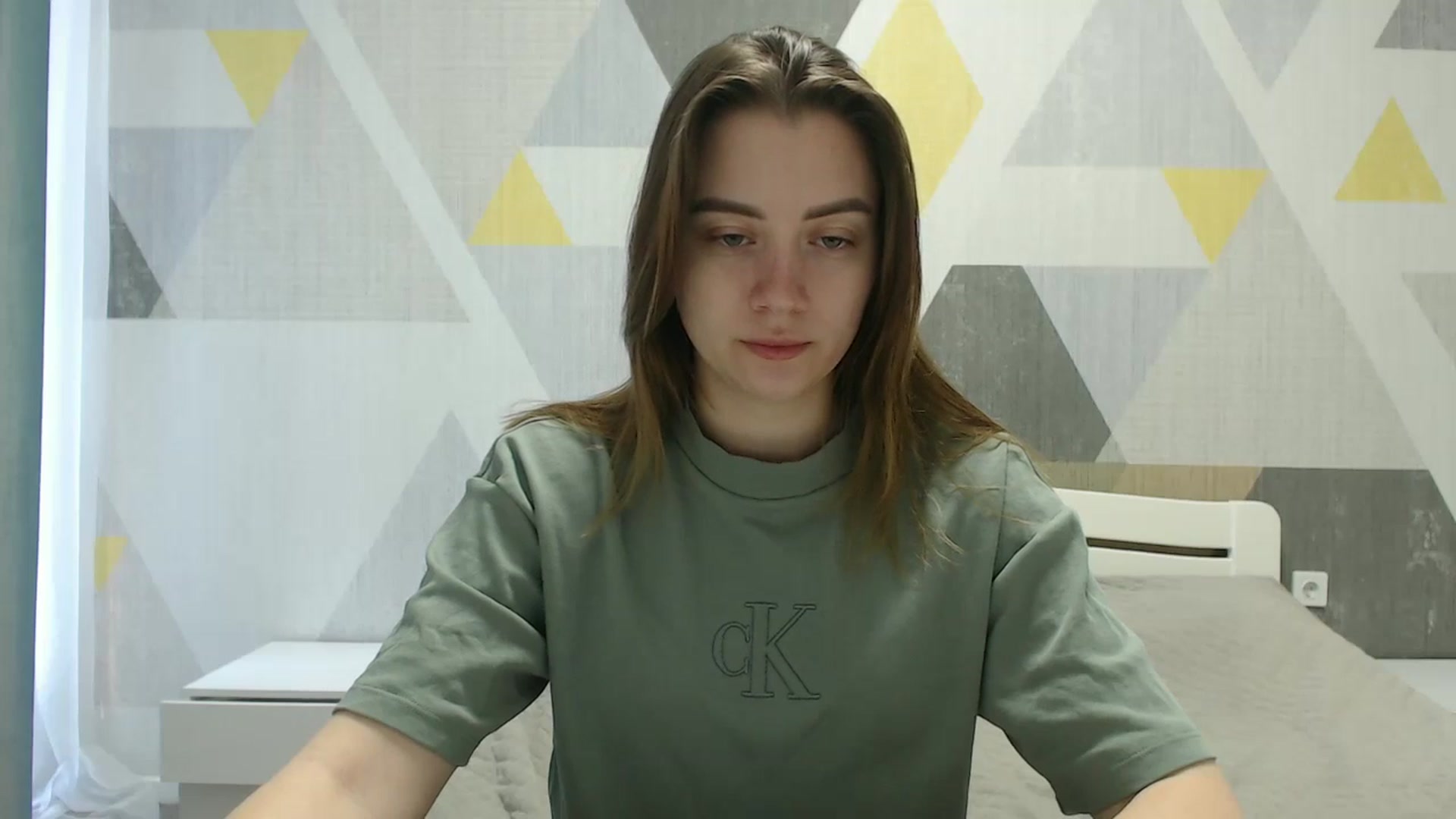 Gallery image thumbnail from Sulfate0's myfreecams stream on, 04/02/2025, 06:42 image 17 of 20