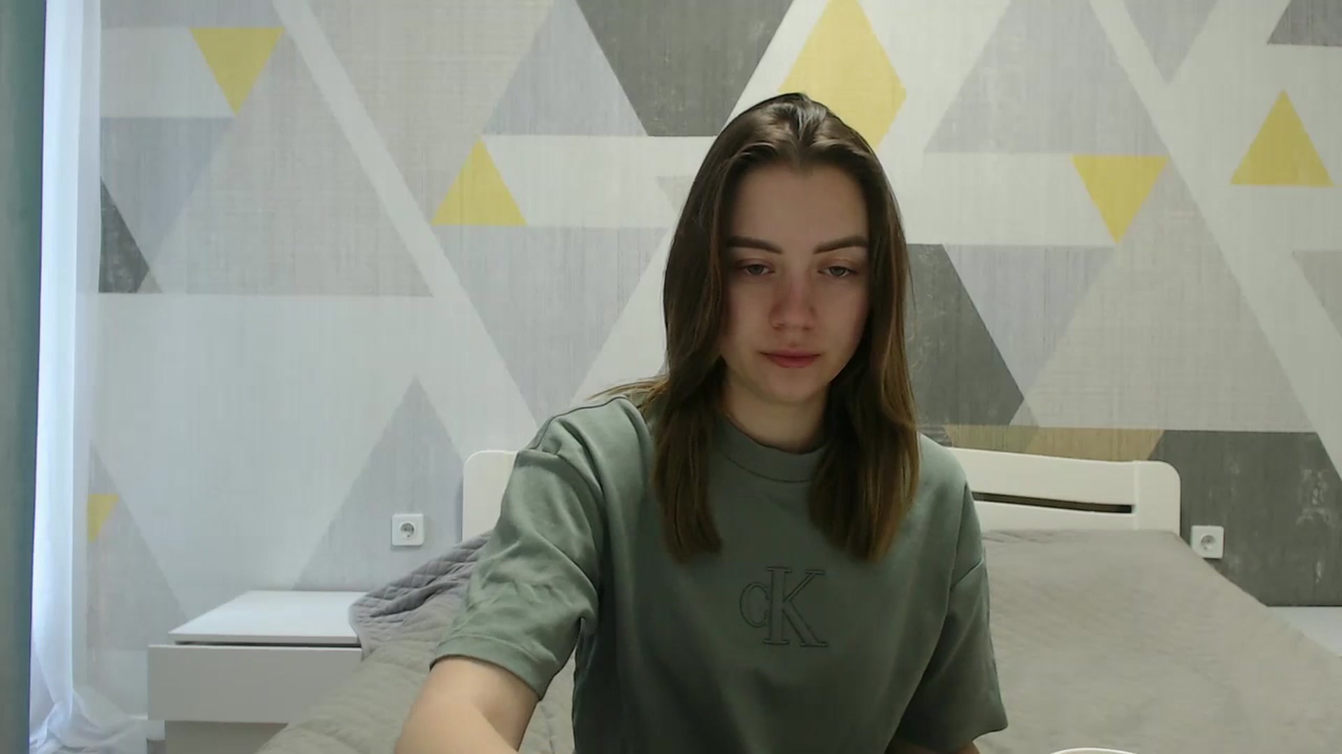 Gallery image thumbnail from Sulfate0's myfreecams stream on, 04/02/2025, 06:42 image 14 of 20