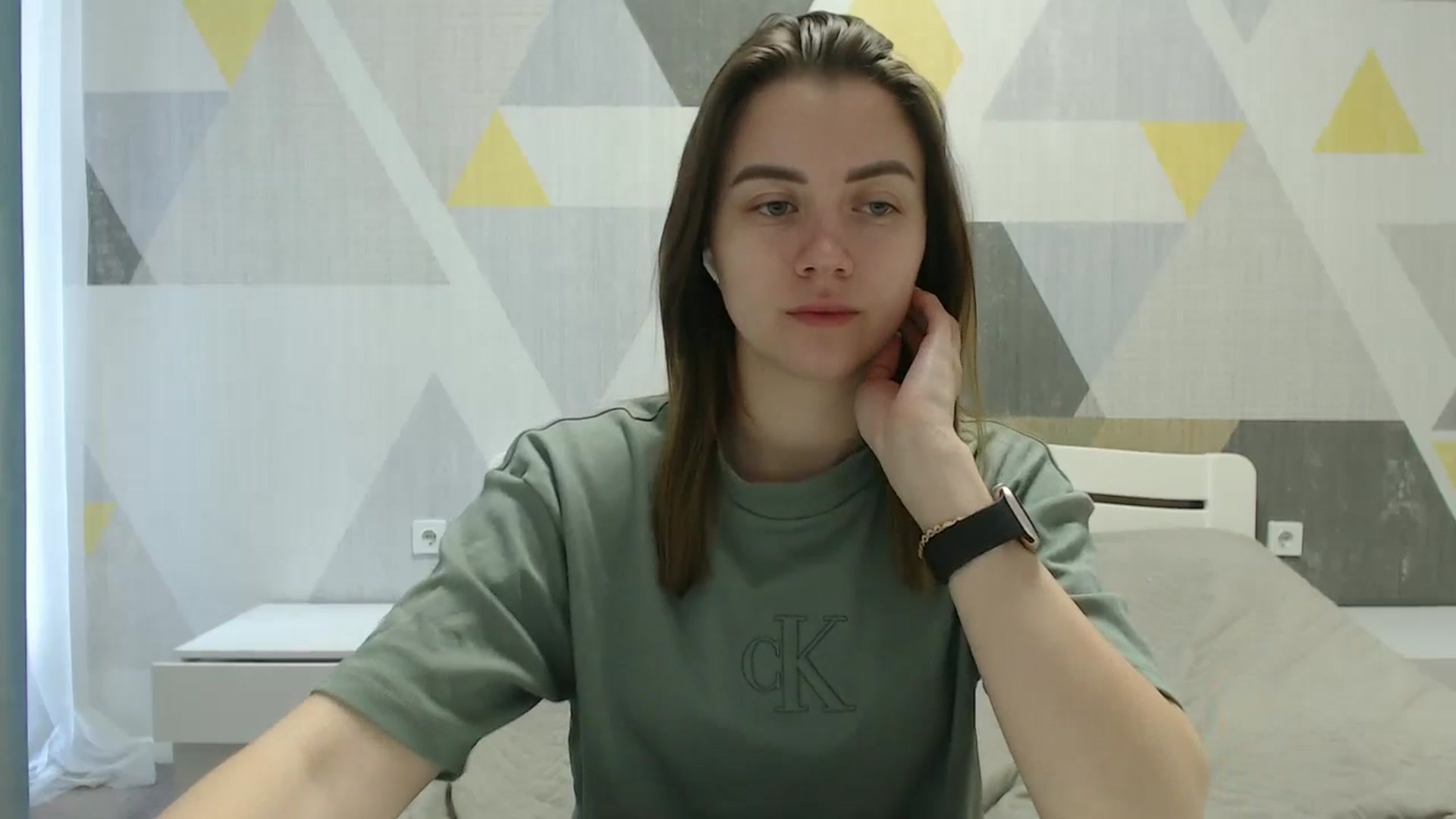 Gallery image thumbnail from Sulfate0's myfreecams stream on, 04/02/2025, 07:07 image 3 of 20