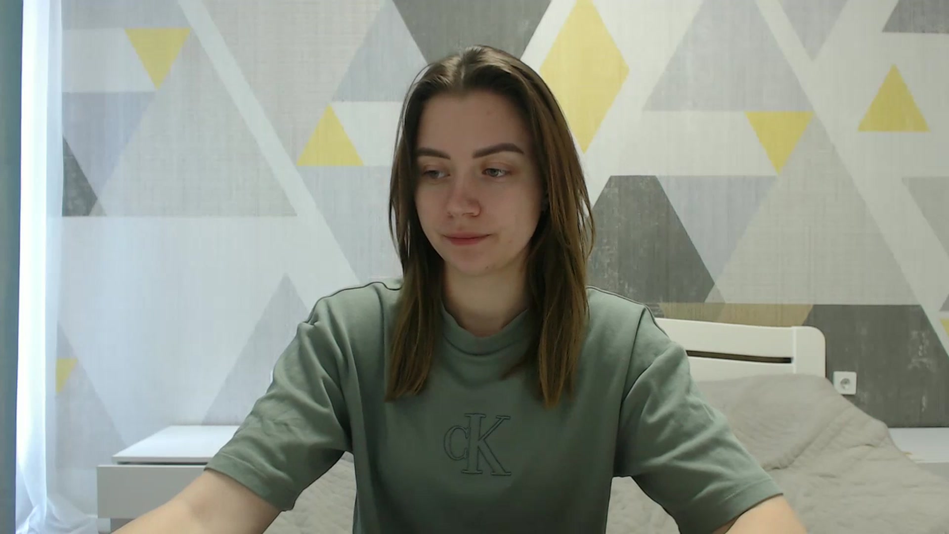Gallery image thumbnail from Sulfate0's myfreecams stream on, 04/02/2025, 08:15 image 12 of 20