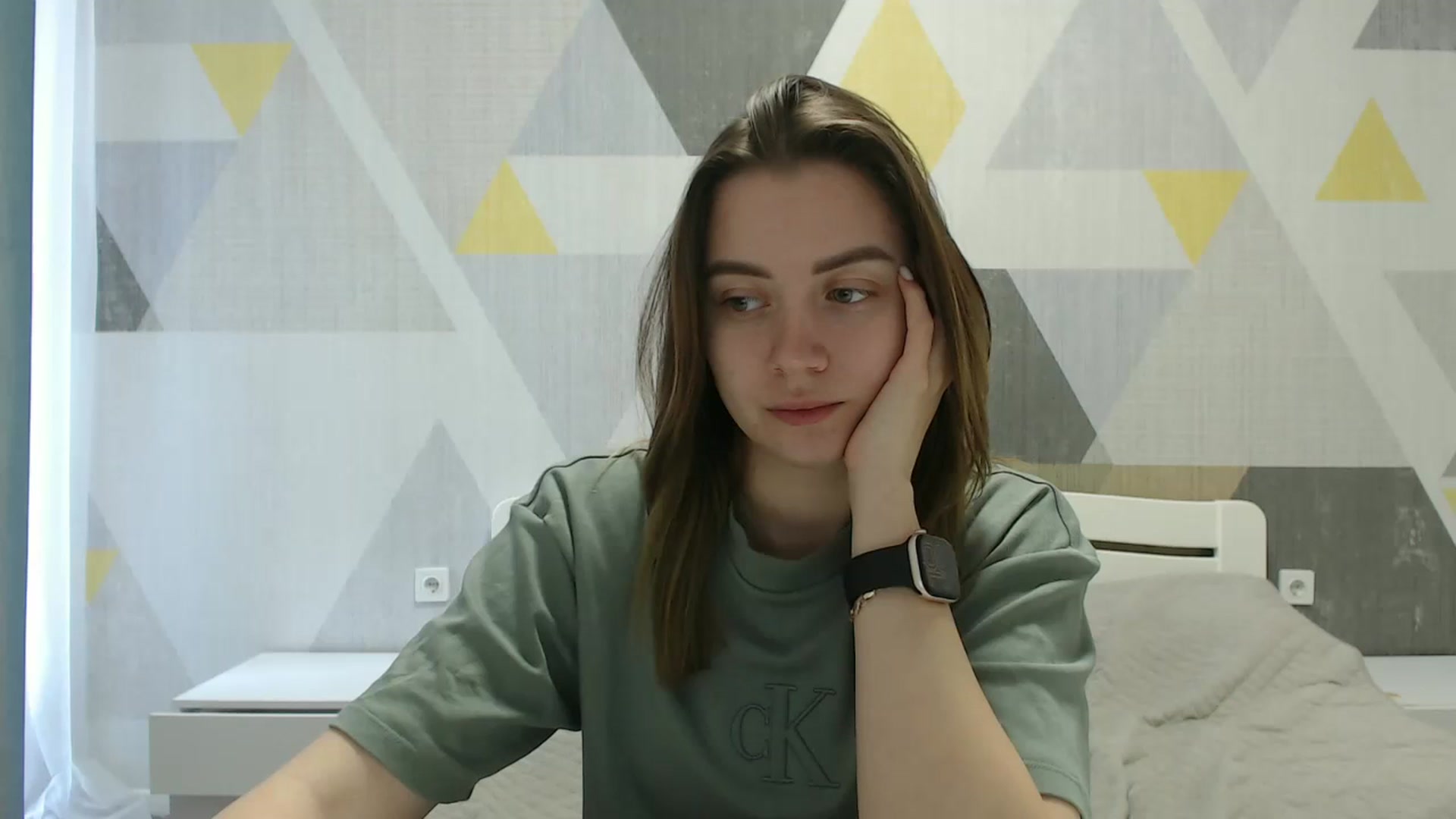 Gallery image thumbnail from Sulfate0's myfreecams stream on, 04/02/2025, 08:15 image 4 of 20