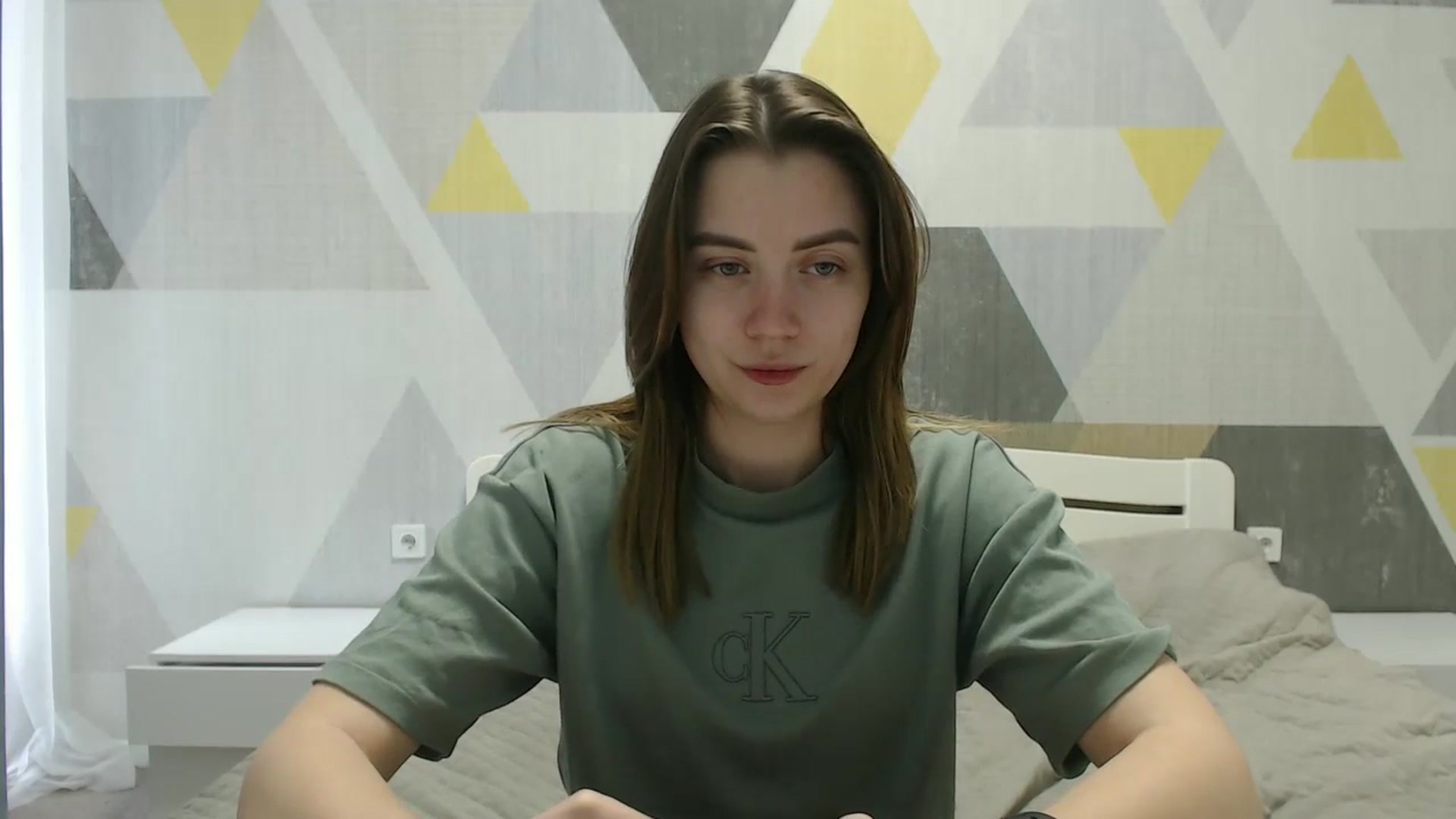 Gallery image thumbnail from Sulfate0's myfreecams stream on, 04/02/2025, 10:45 image 10 of 20