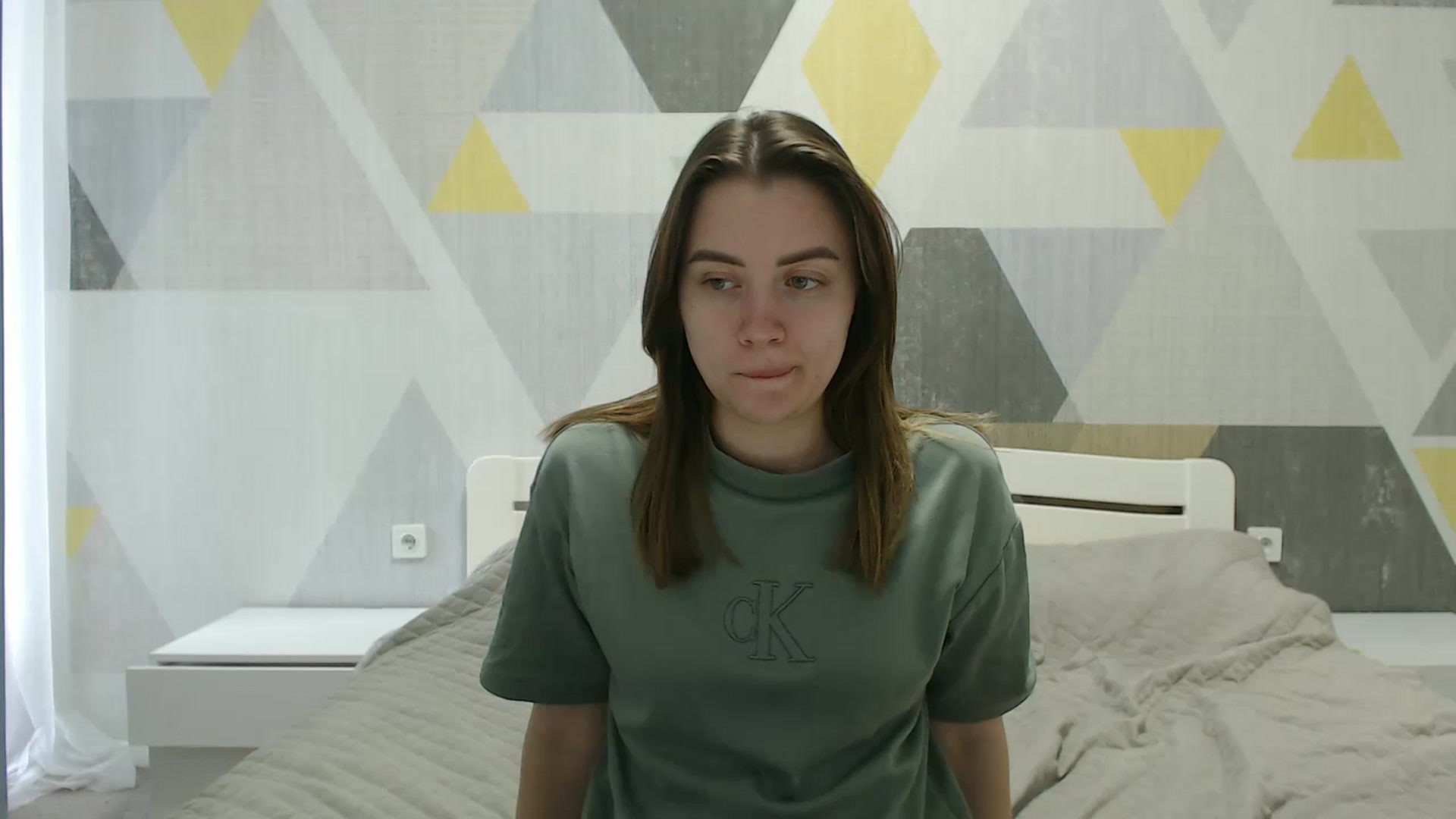 Gallery image thumbnail from Sulfate0's myfreecams stream on, 04/02/2025, 10:45 image 6 of 20
