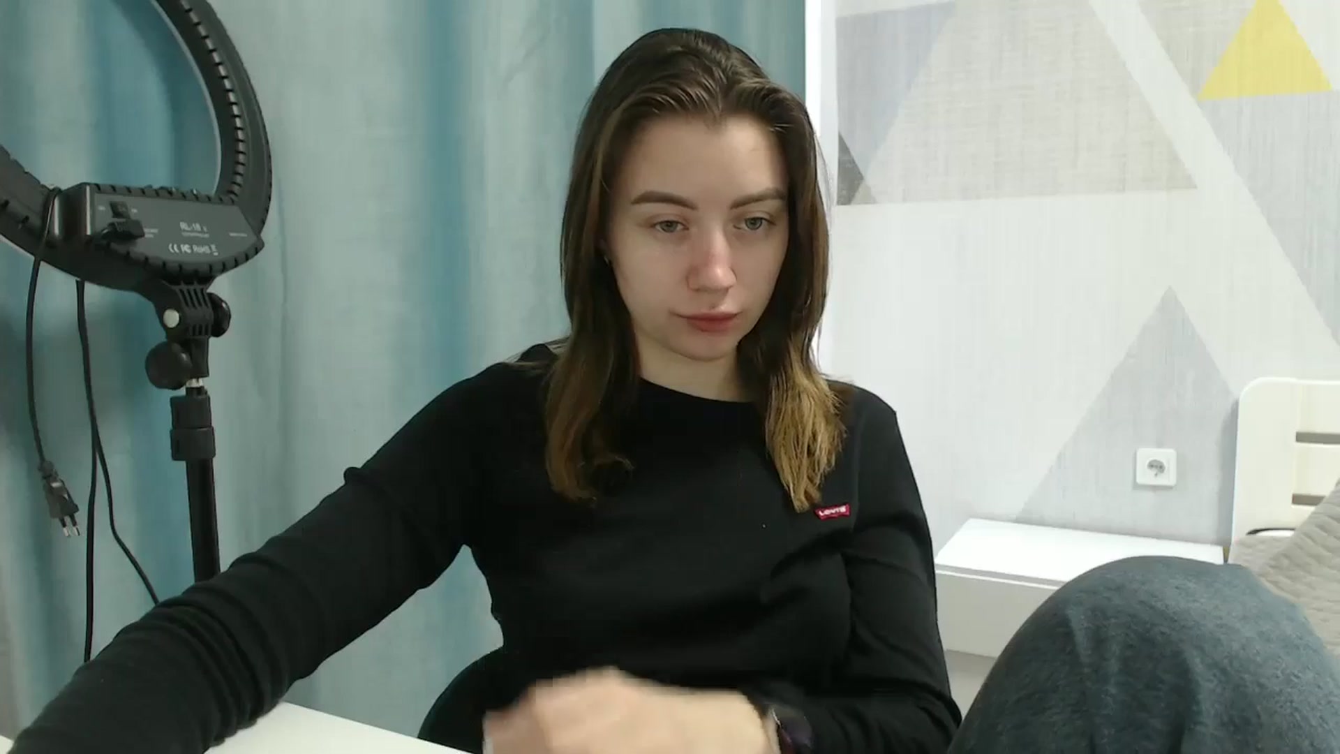 Gallery image thumbnail from Sulfate0's myfreecams stream on, 04/03/2025, 06:31 image 13 of 20