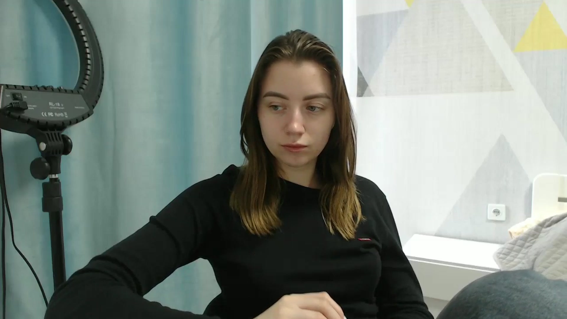 Gallery image thumbnail from Sulfate0's myfreecams stream on, 04/03/2025, 07:08 image 16 of 20