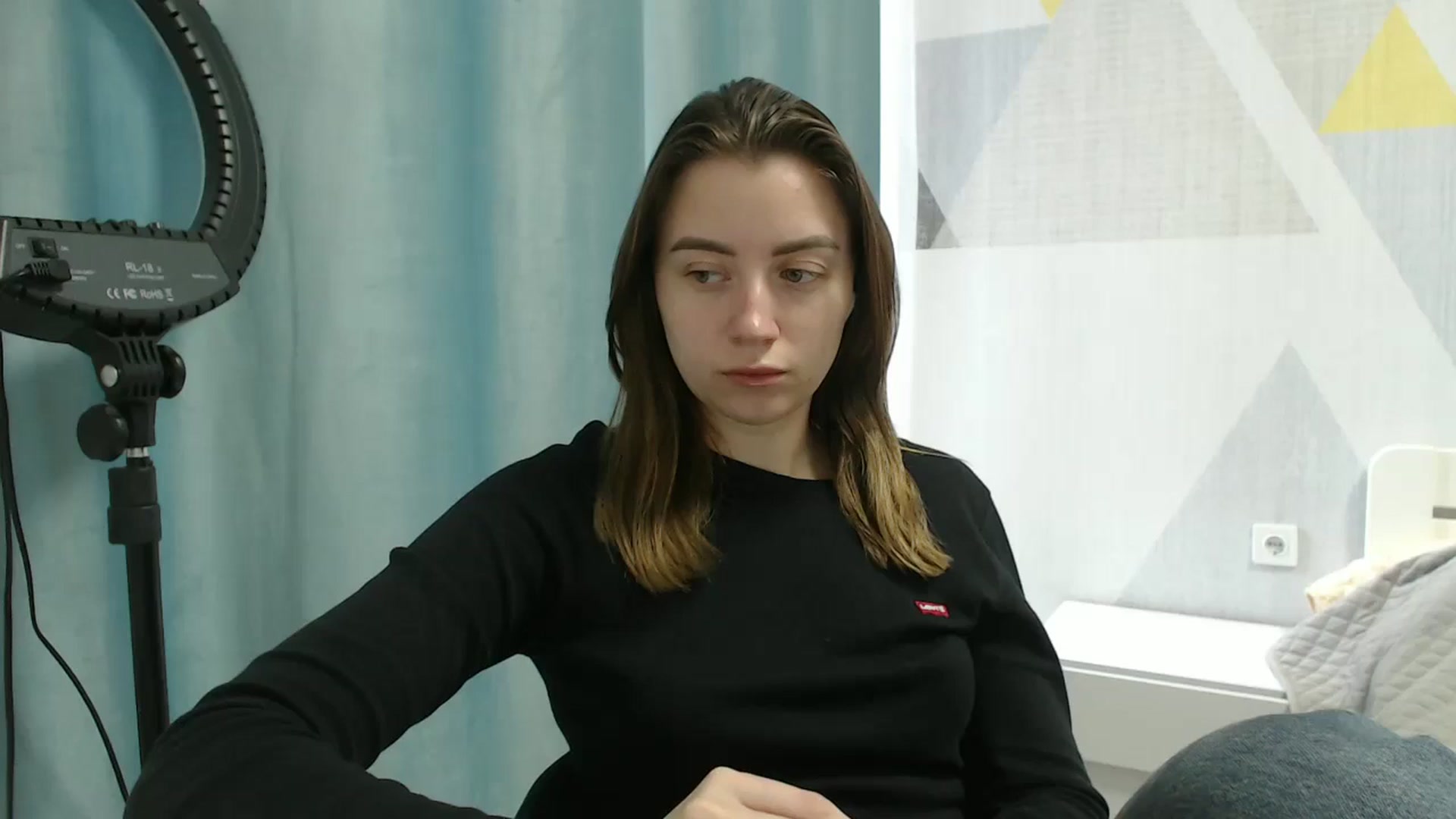 Gallery image thumbnail from Sulfate0's myfreecams stream on, 04/03/2025, 07:08 image 13 of 20