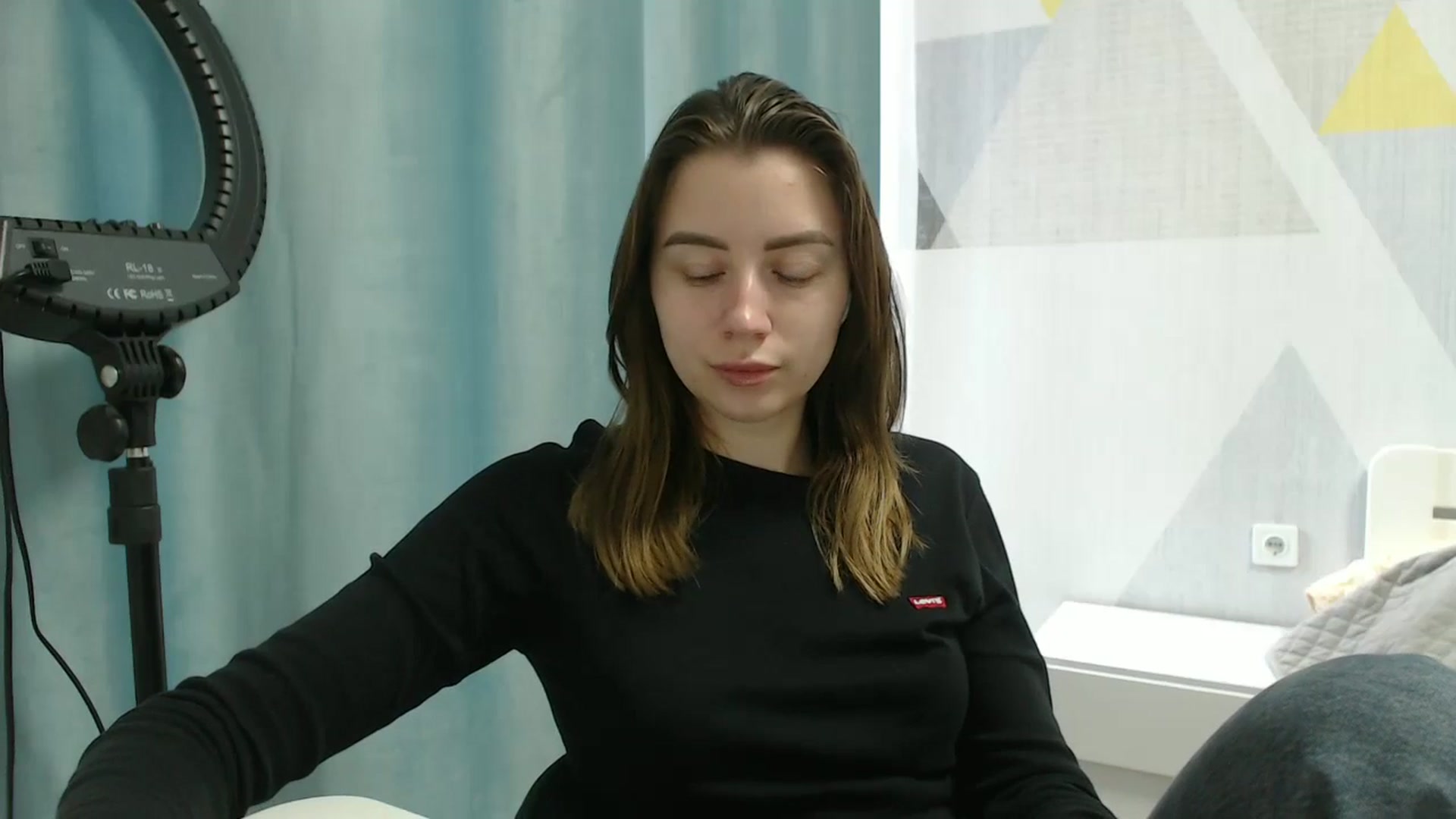 Gallery image thumbnail from Sulfate0's myfreecams stream on, 04/03/2025, 07:08 image 15 of 20
