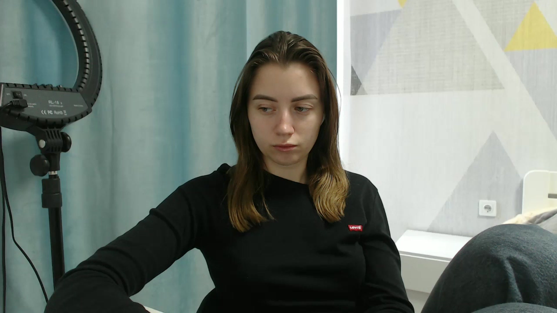 Gallery image thumbnail from Sulfate0's myfreecams stream on, 04/03/2025, 07:47 image 4 of 20