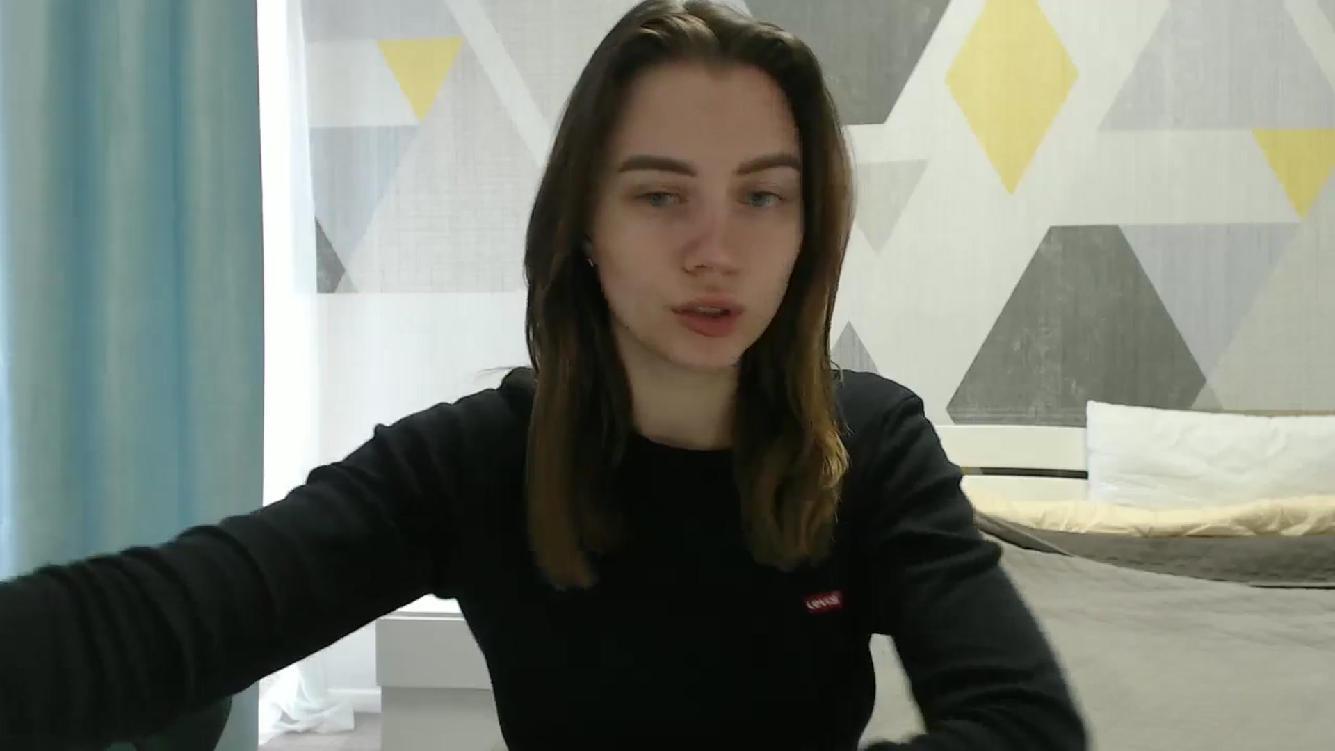Gallery image thumbnail from Sulfate0's myfreecams stream on, 04/03/2025, 07:47 image 18 of 20