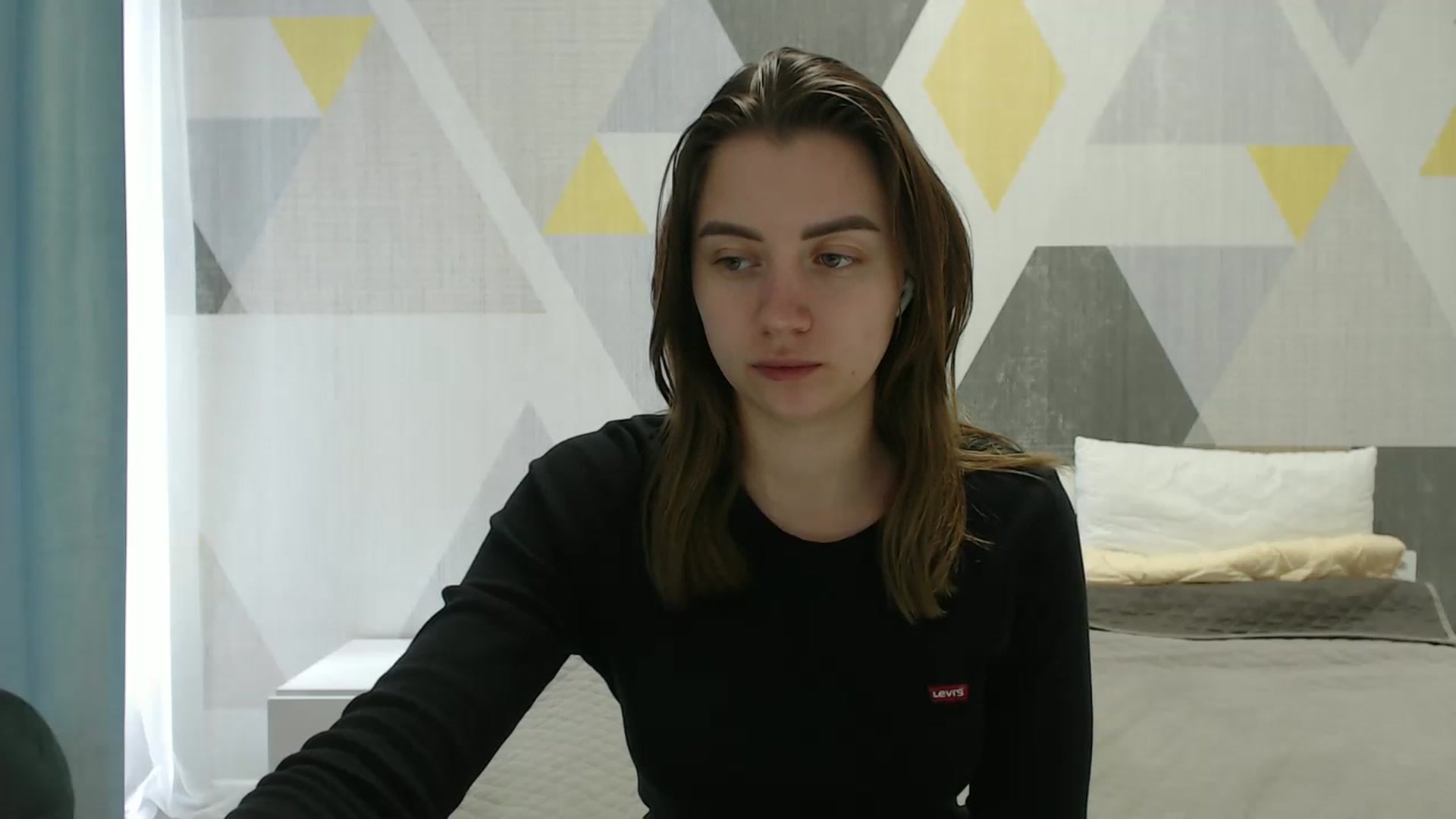 Gallery image thumbnail from Sulfate0's myfreecams stream on, 04/03/2025, 08:07 image 12 of 20