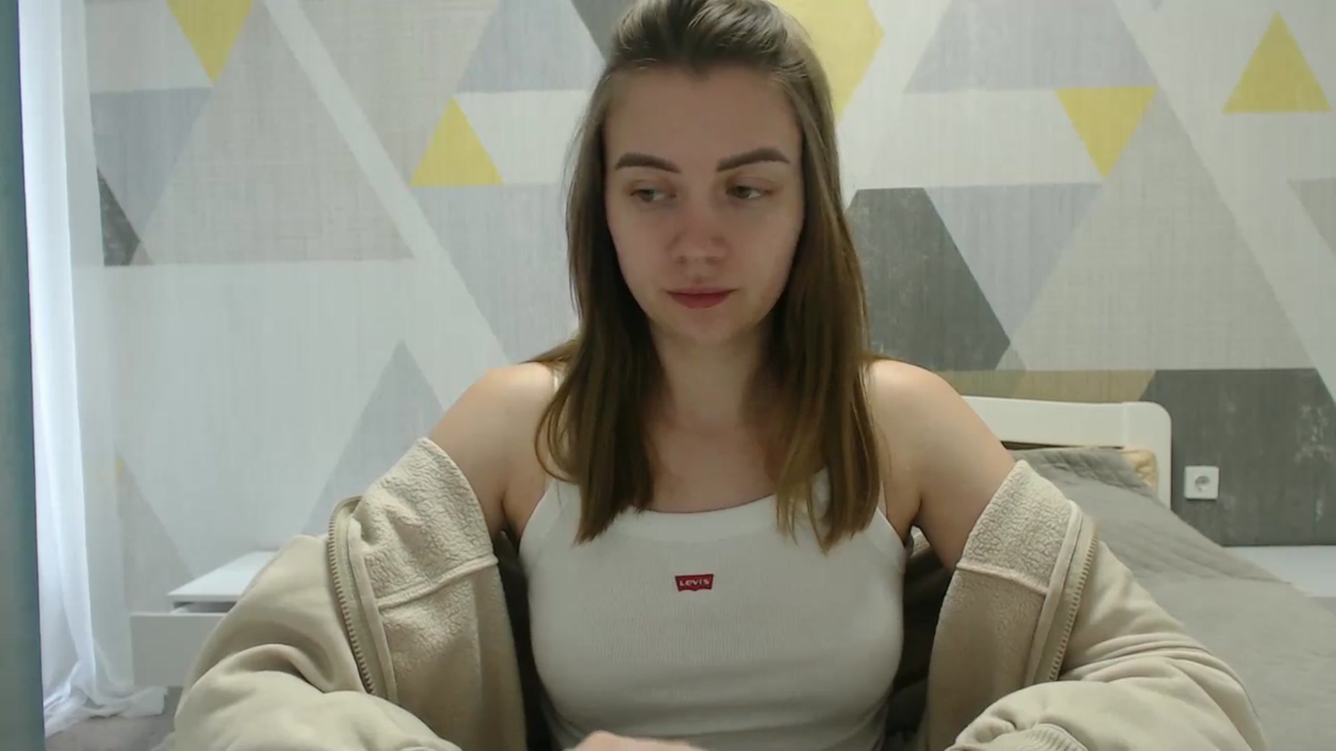 Gallery image thumbnail from Sulfate0's myfreecams stream on, 04/04/2025, 07:25 image 12 of 20