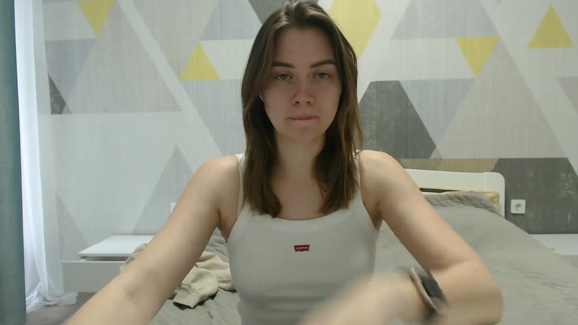 Gallery image thumbnail from Sulfate0's myfreecams stream on, 04/04/2025, 08:19 image 9 of 20