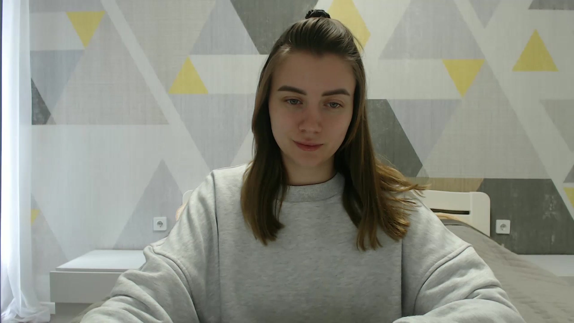 Gallery image thumbnail from Sulfate0's myfreecams stream on, 04/05/2025, 09:13 image 12 of 20